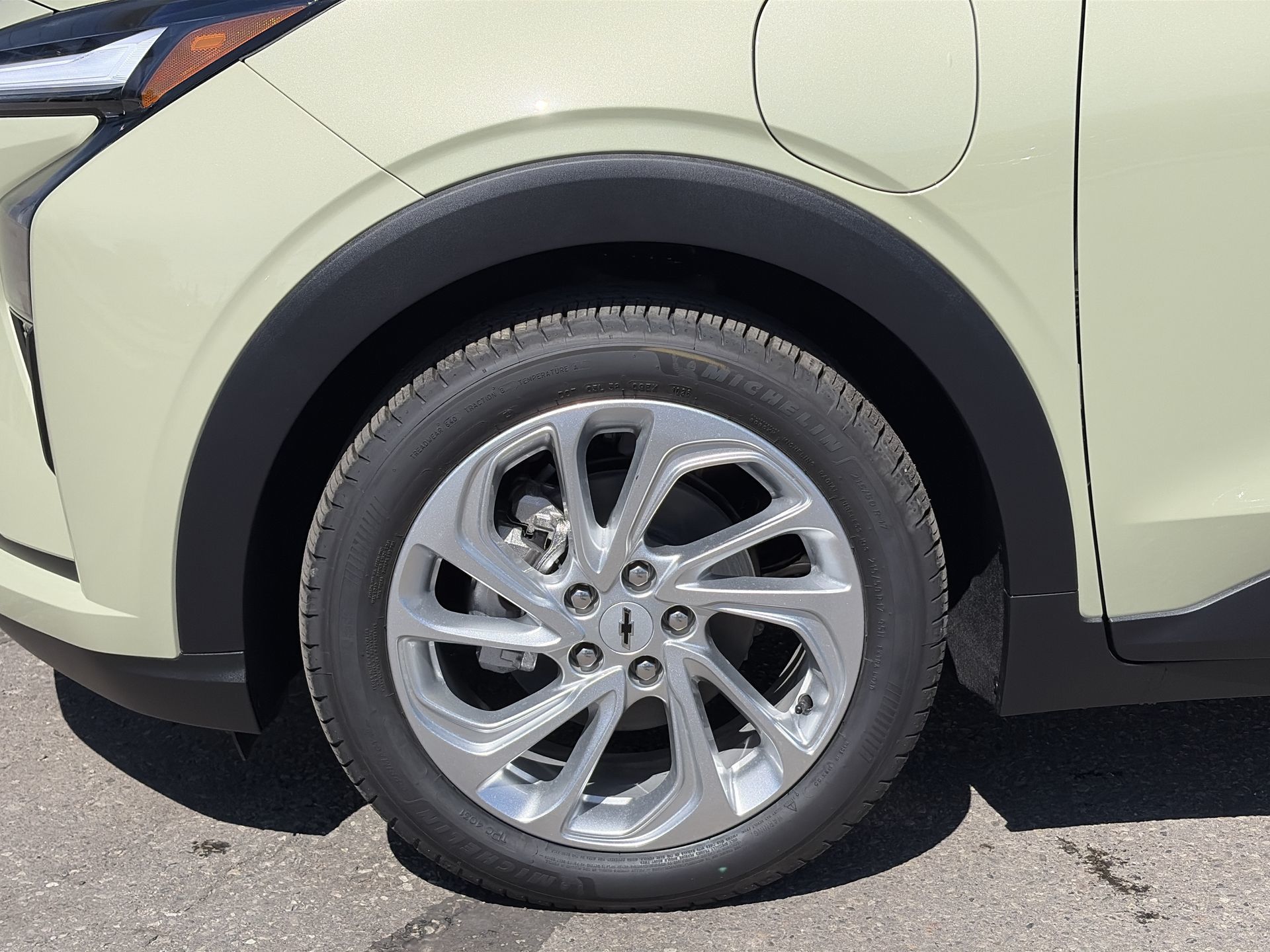 2027 Chevrolet Bolt