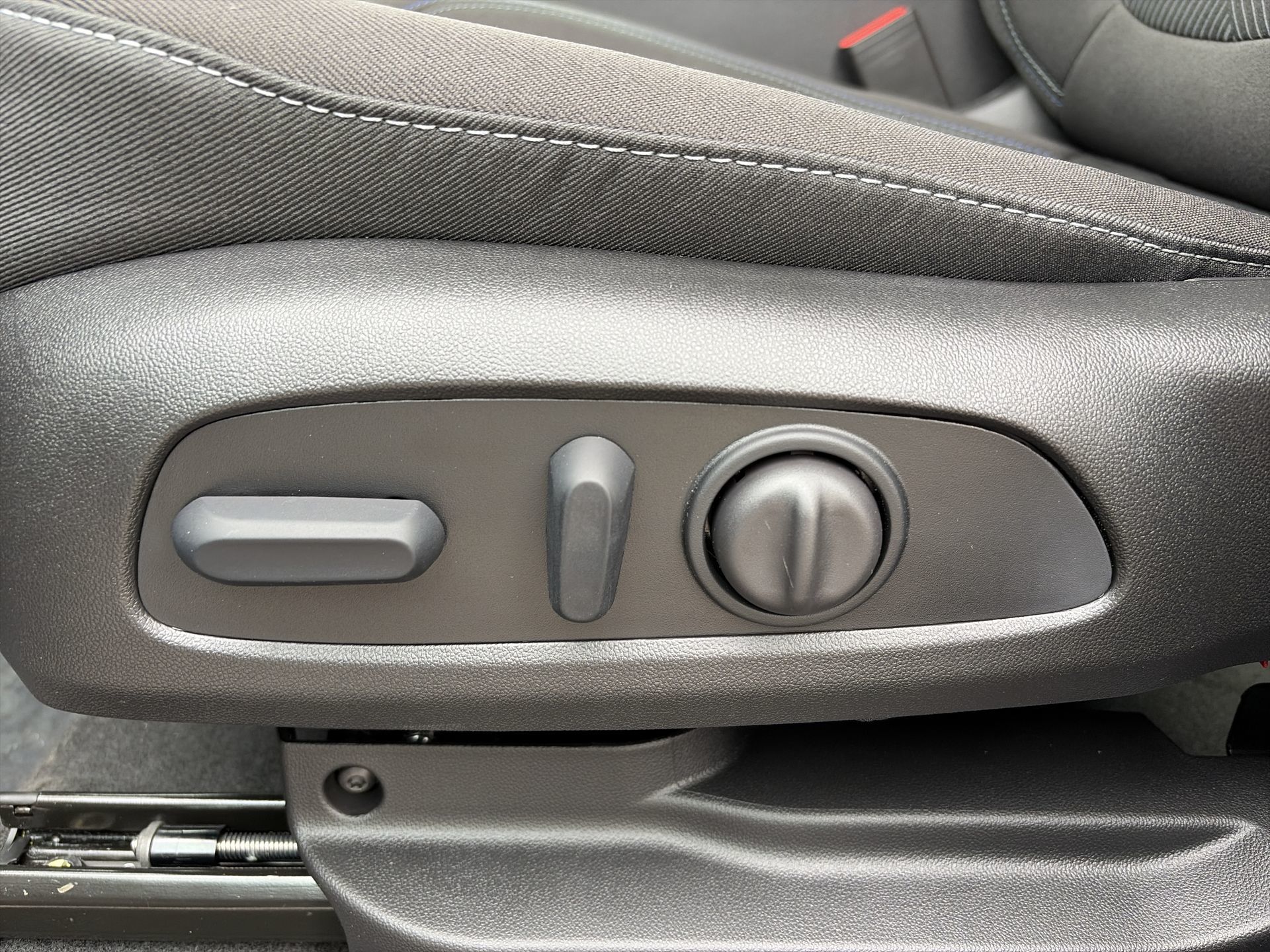 2027 Chevrolet Bolt