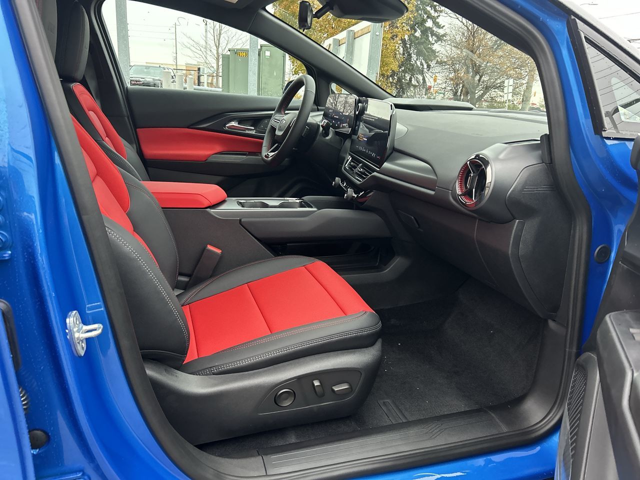 2025 Chevrolet Equinox EV in Brampton, Ontario