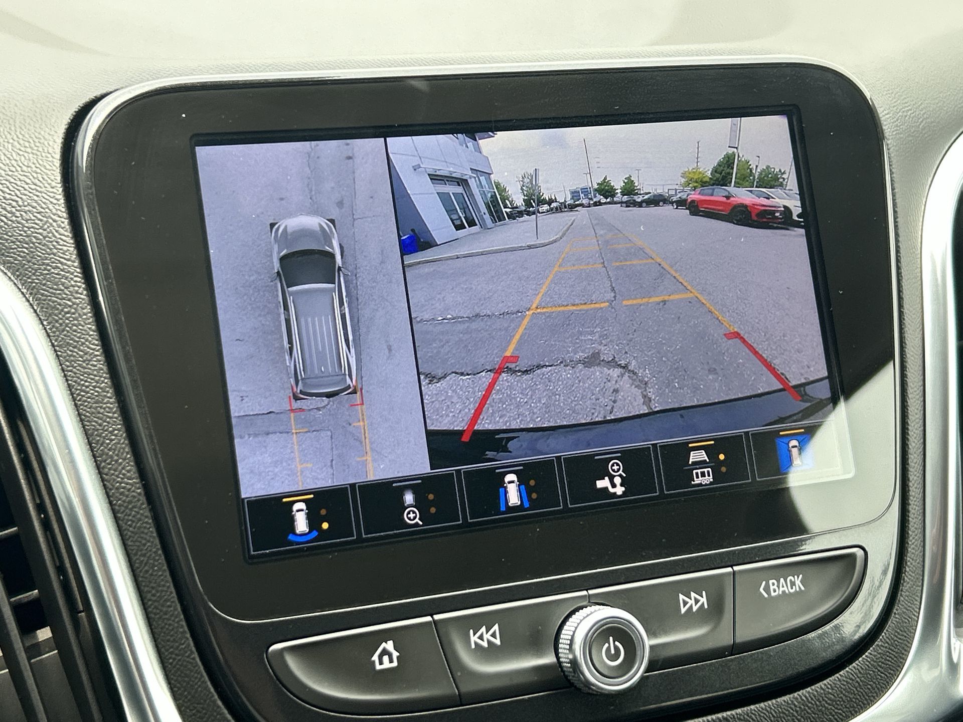 2022 Chevrolet Equinox in Brampton, Ontario
