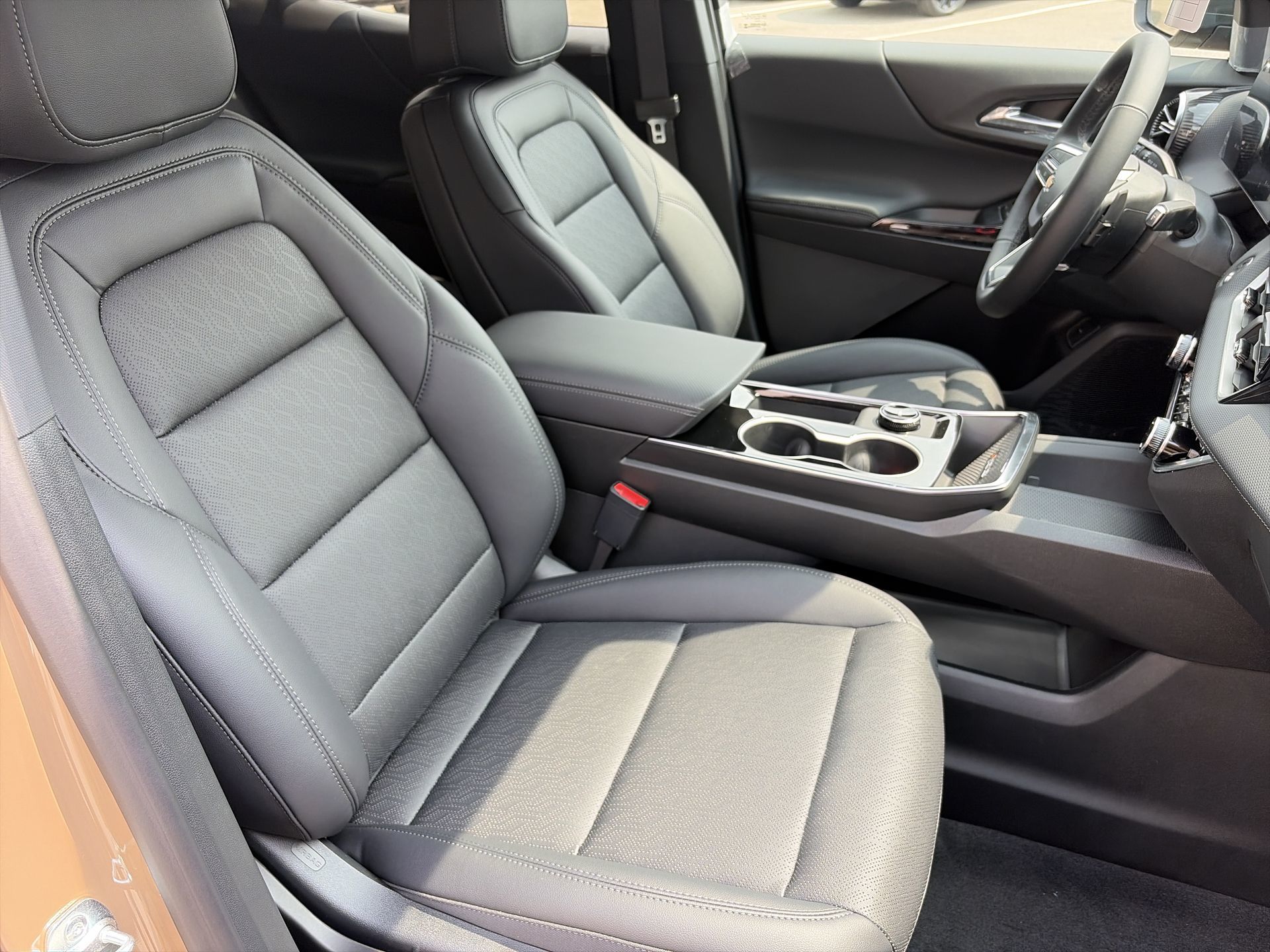 2027 Chevrolet Equinox