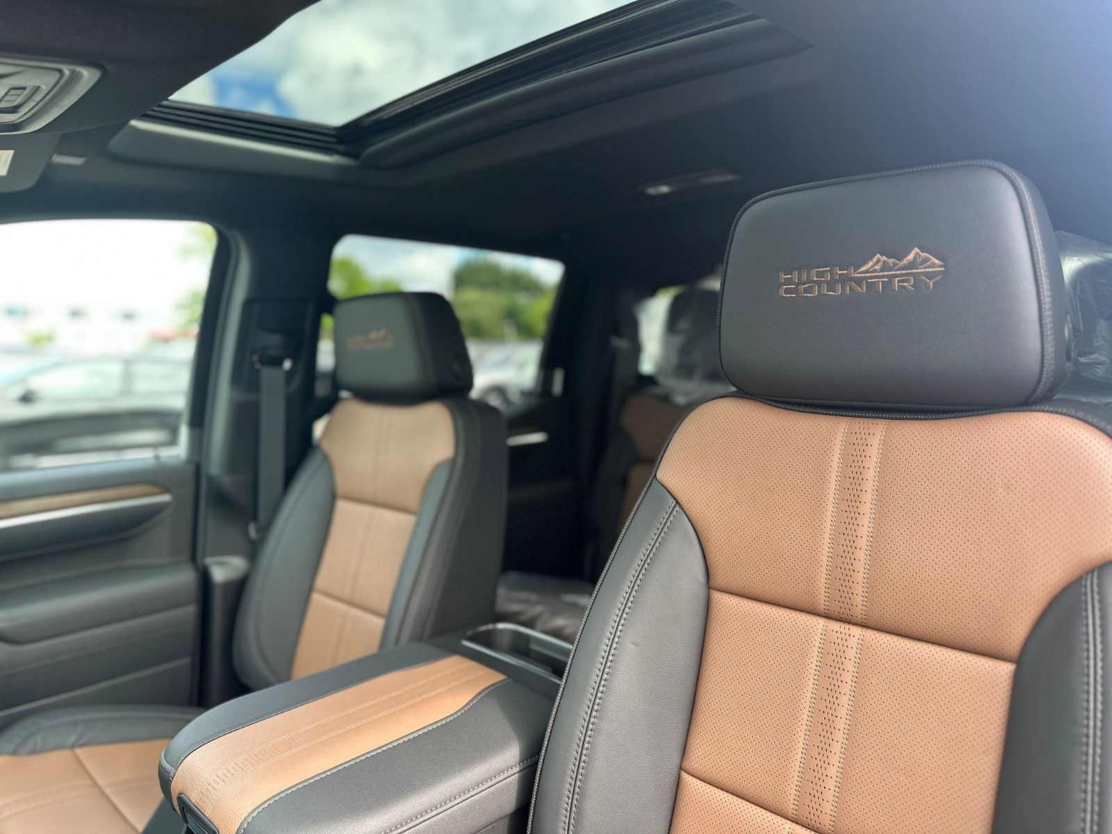 2026 Chevrolet SILVERADO 1500 HIGH COUNTRY 4WD in Brampton, Ontario