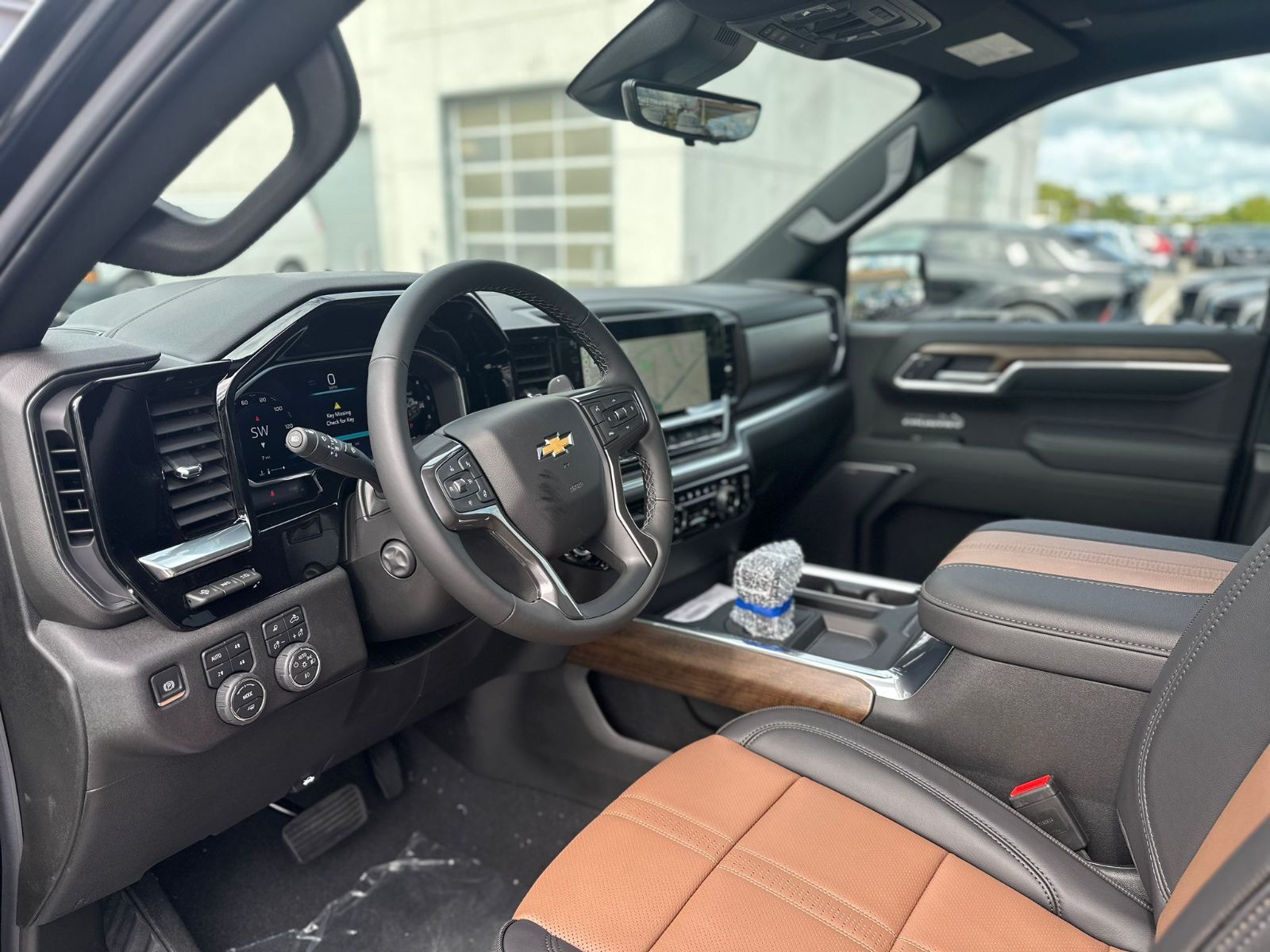 2026 Chevrolet SILVERADO 1500 HIGH COUNTRY 4WD in Brampton, Ontario