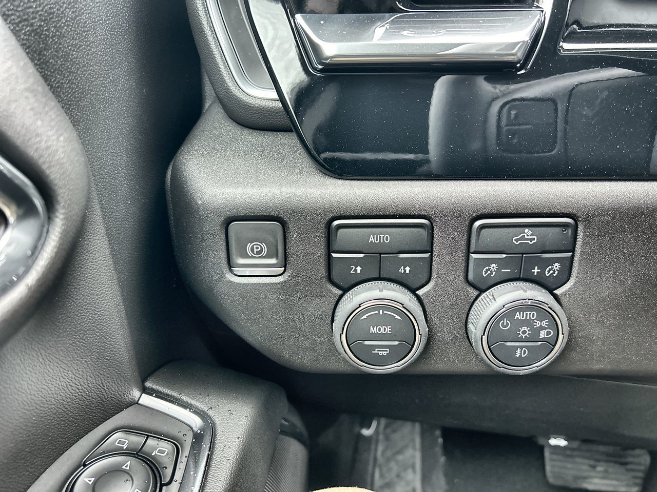 Chevrolet Silverado 1500  2024 à Brampton, Ontario