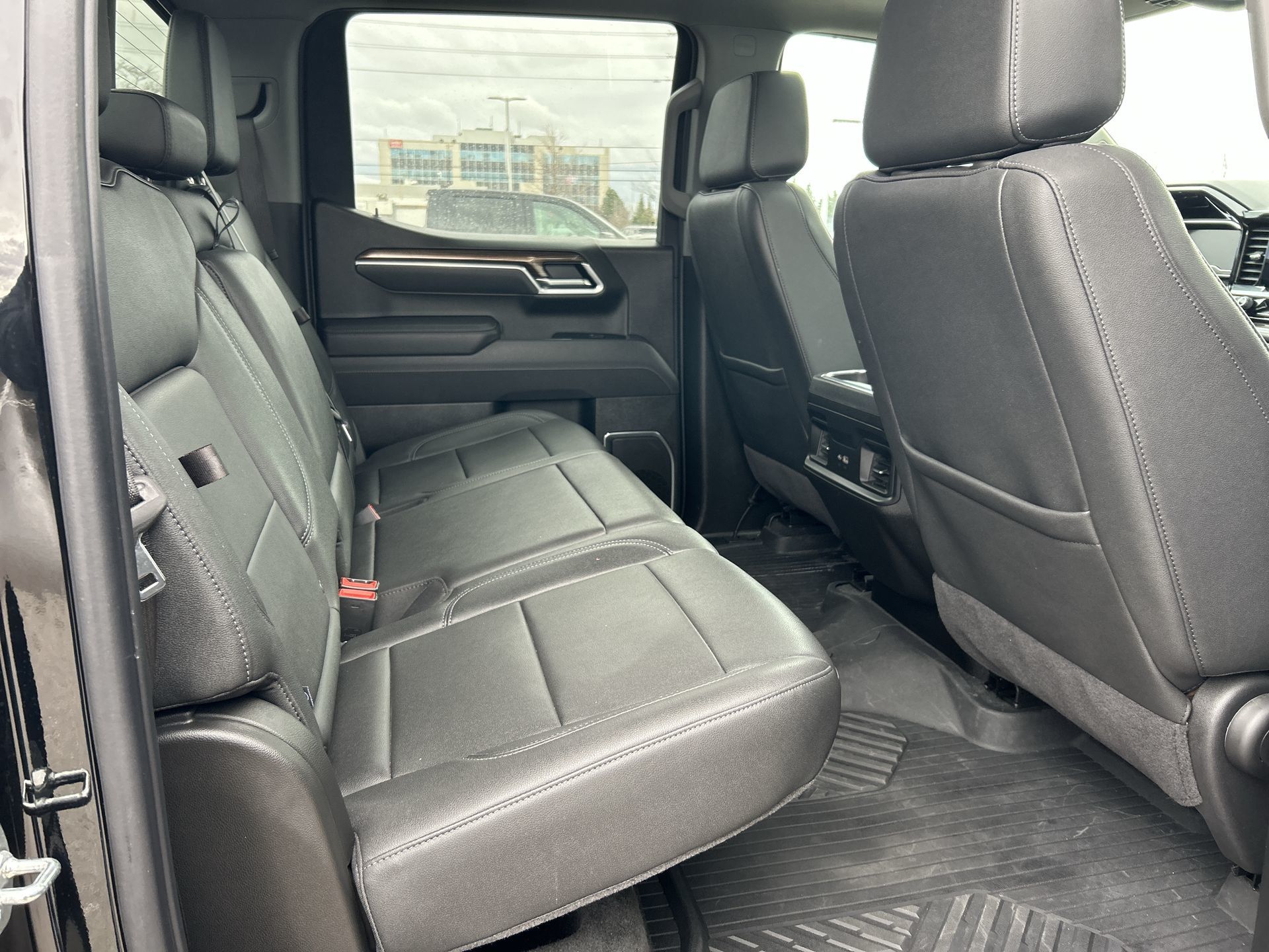 Chevrolet Silverado 1500  2025 à Brampton, Ontario