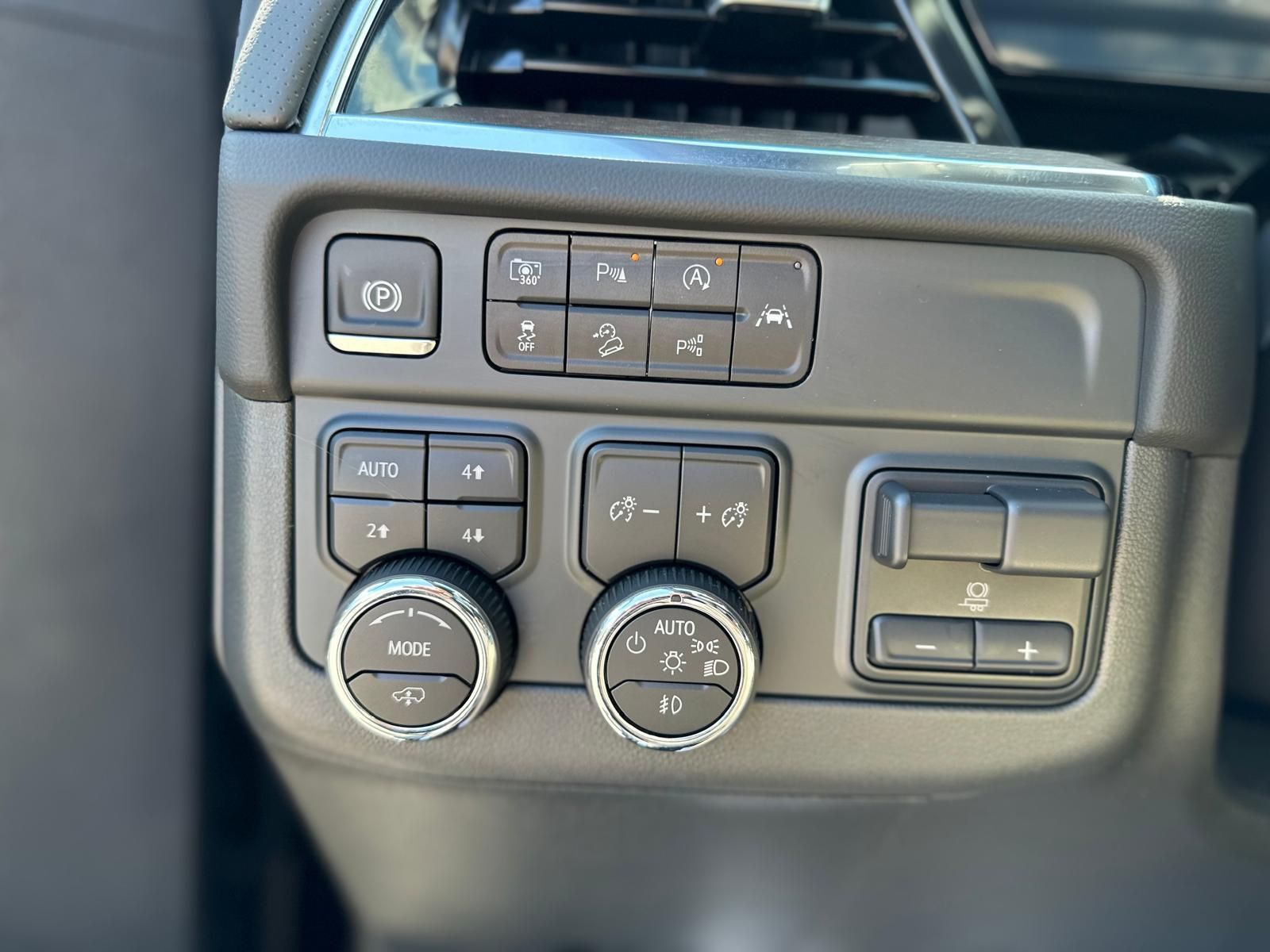 2025 Chevrolet Tahoe in Brampton, Ontario