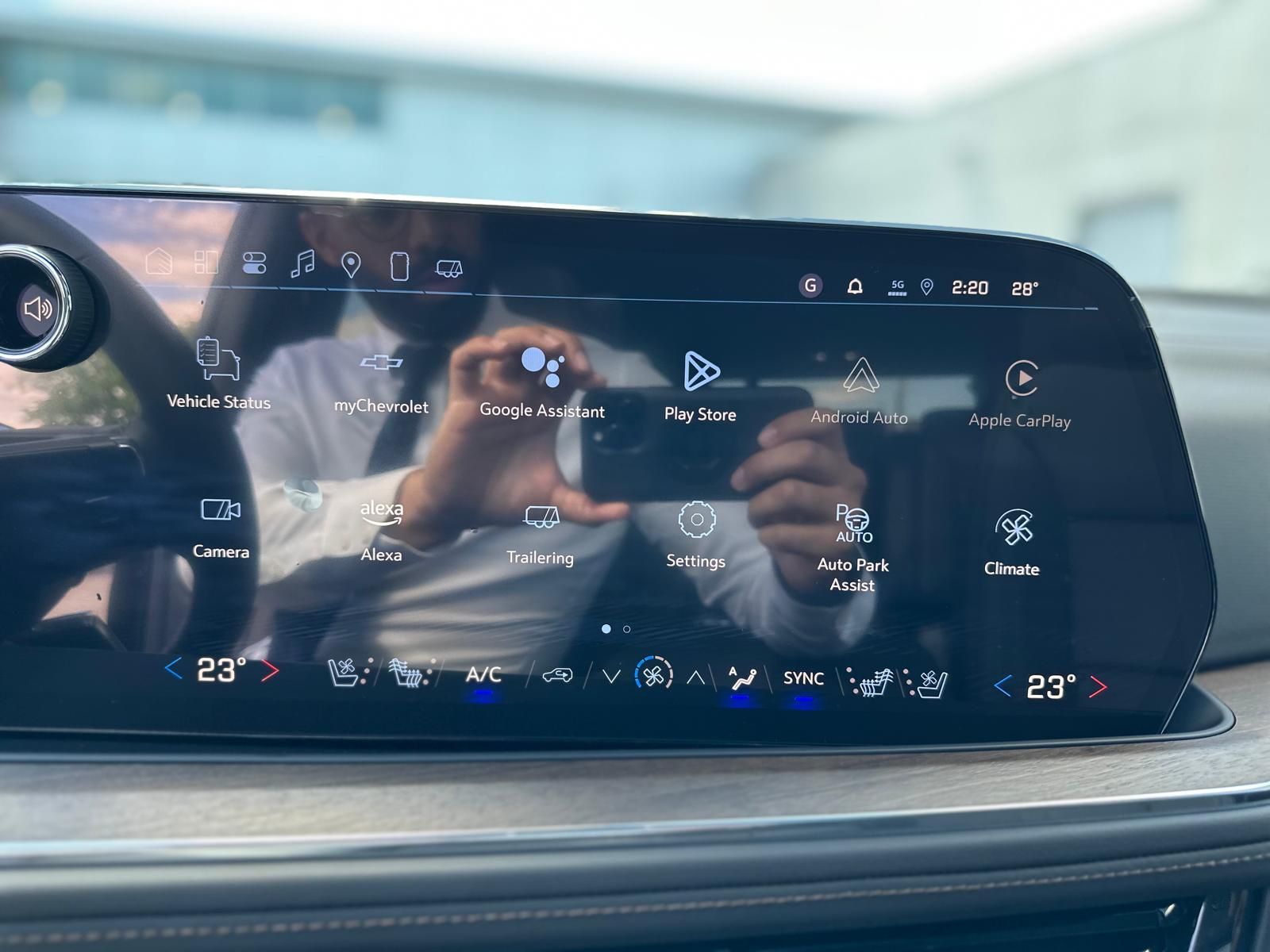 2025 Chevrolet Tahoe in Brampton, Ontario
