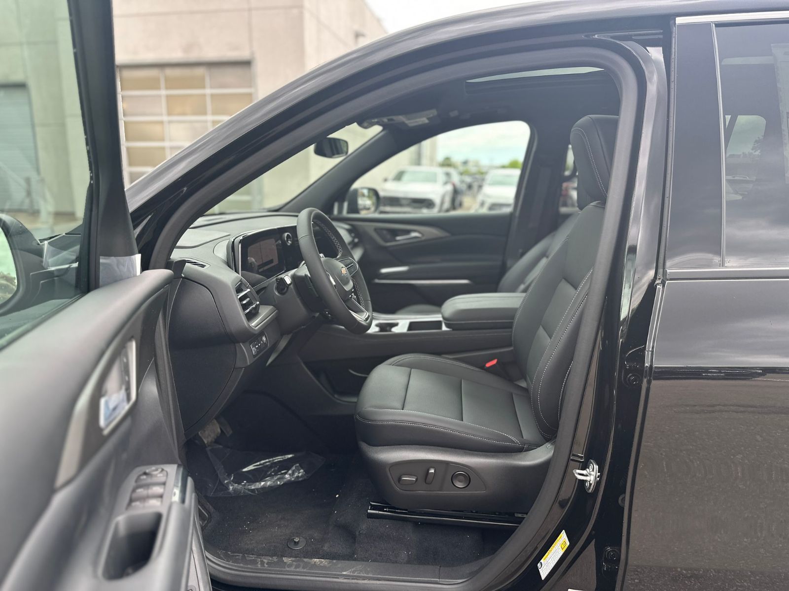 2025 Chevrolet Traverse in Brampton, Ontario