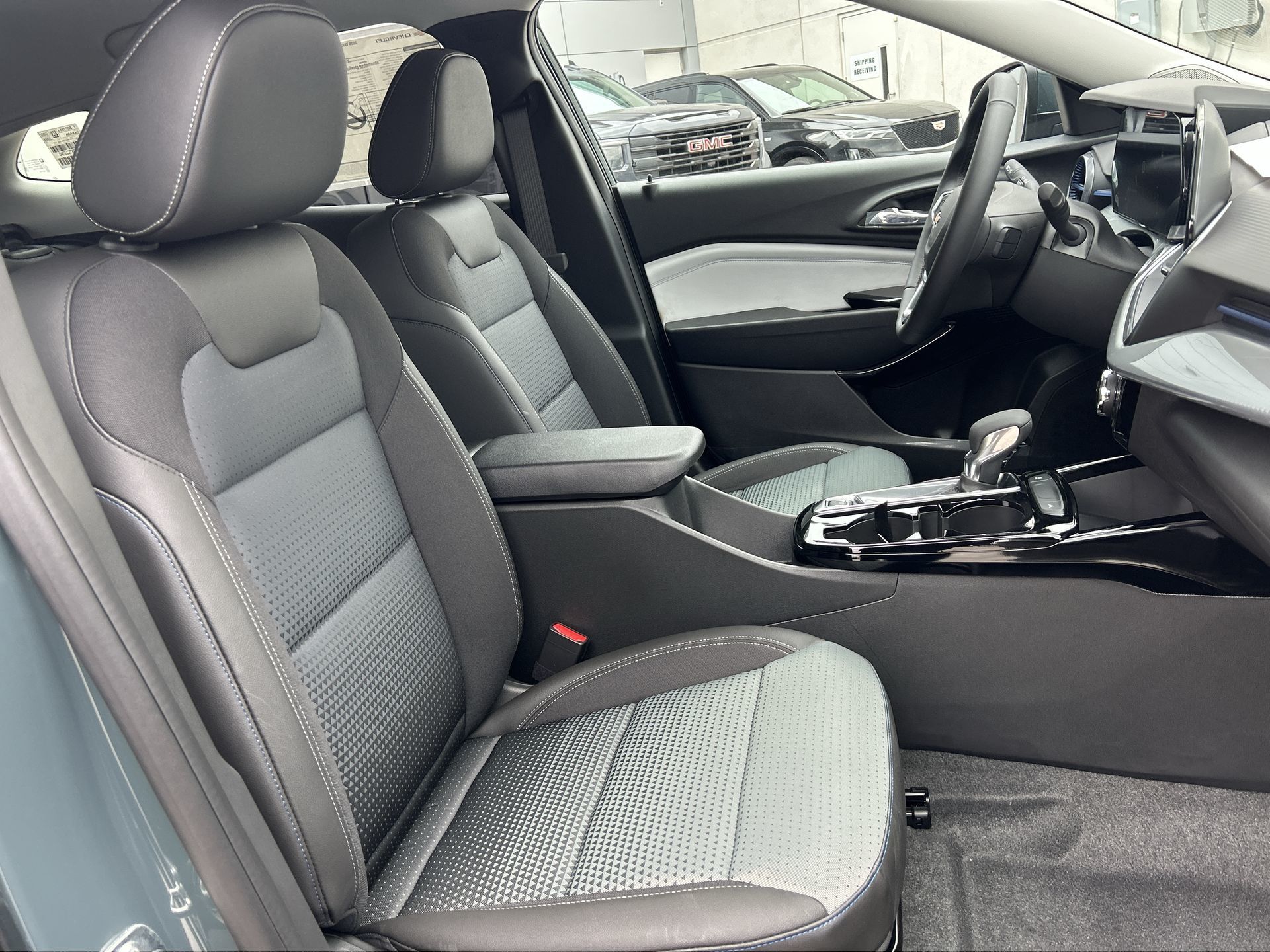 2026 Chevrolet TRAX FWD LT