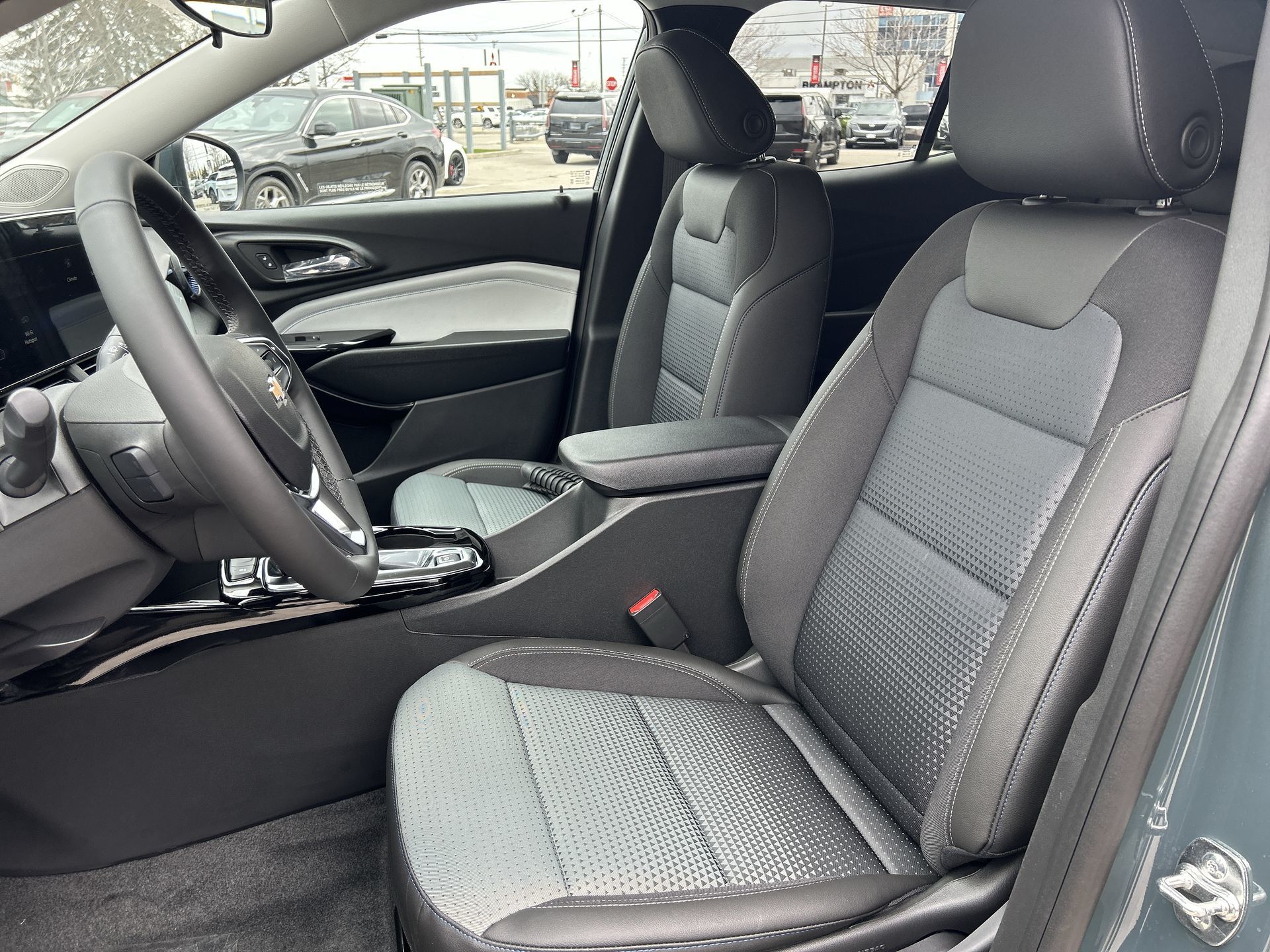 2026 Chevrolet TRAX FWD LT