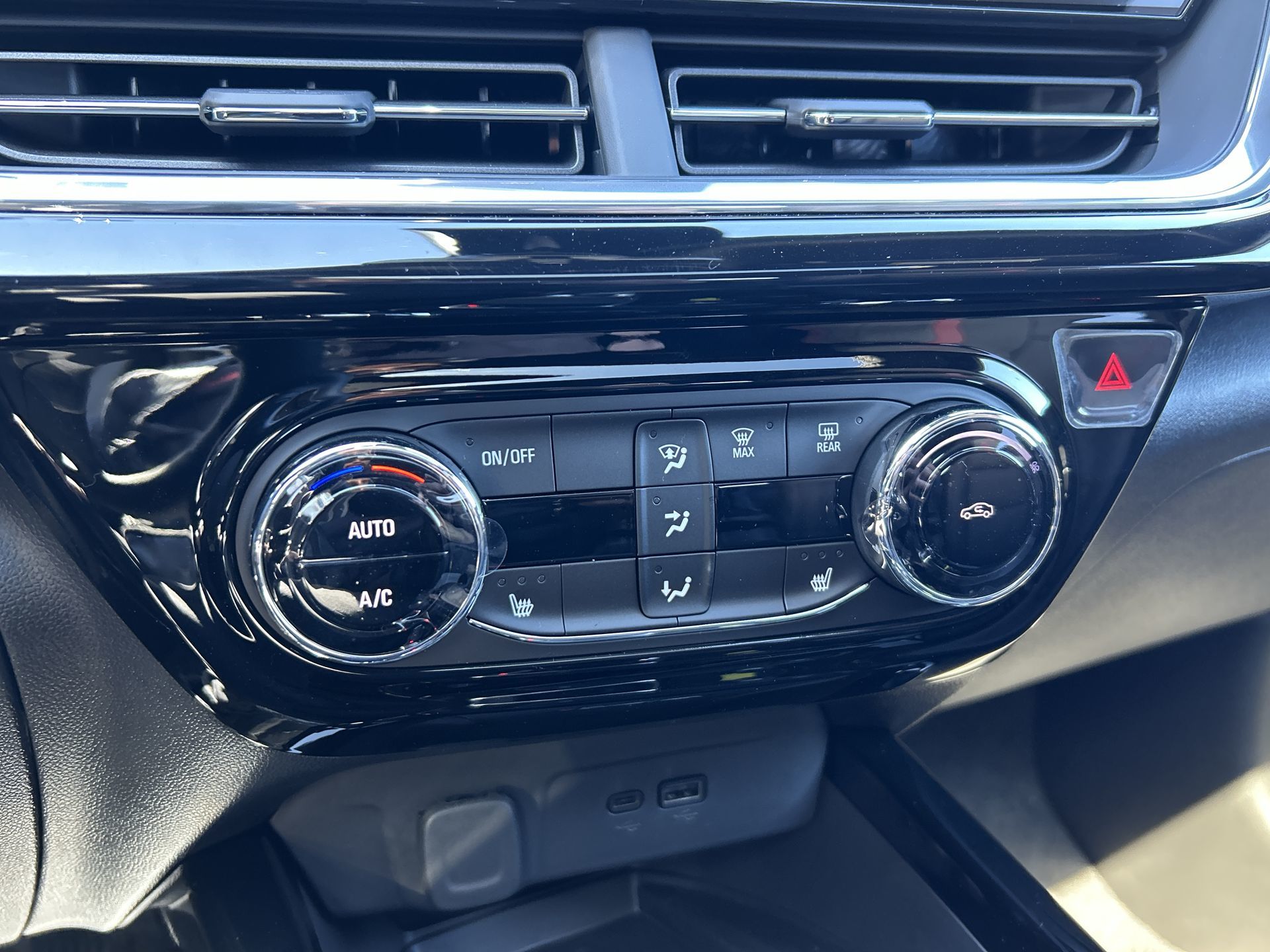 2025 Chevrolet Trax in Brampton, Ontario
