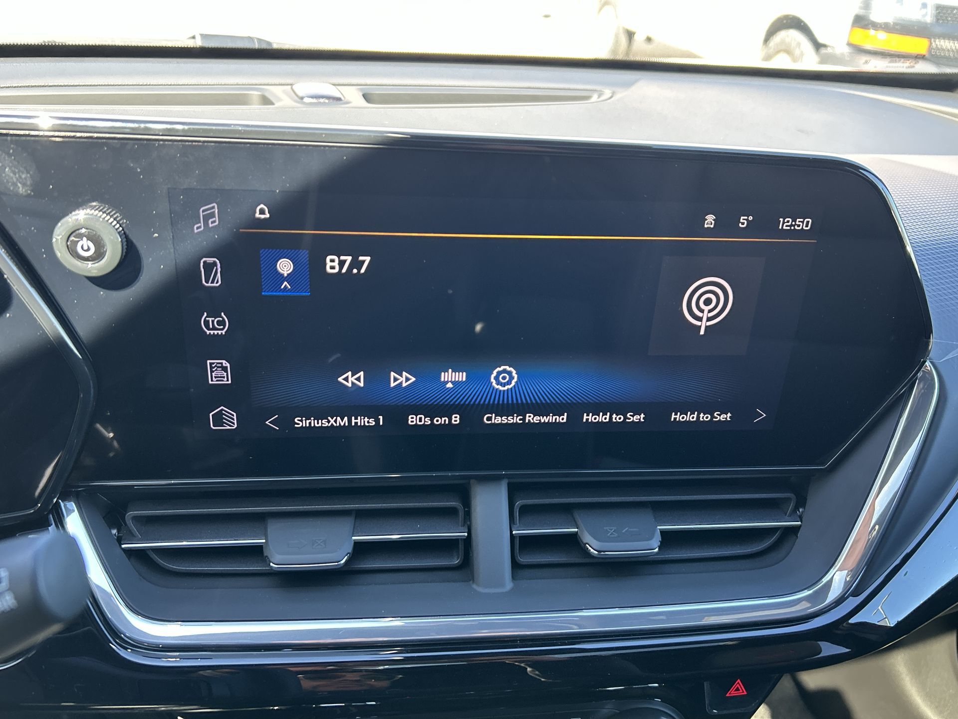 2025 Chevrolet Trax in Brampton, Ontario