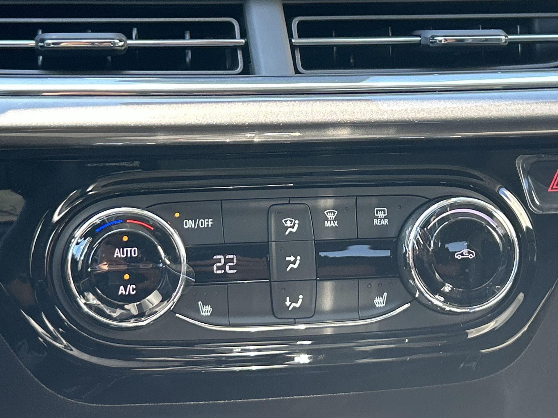 2025 Chevrolet Trax in Brampton, Ontario