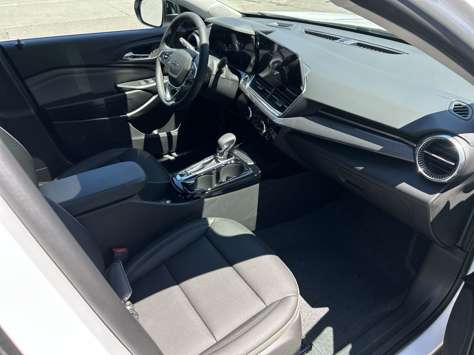 2025 Chevrolet Trax in Brampton, Ontario