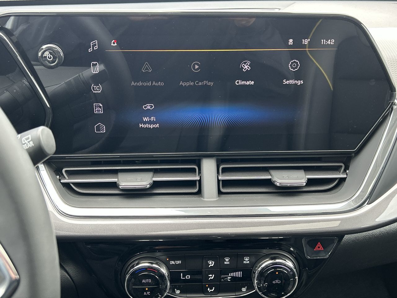 2025 Chevrolet Trax in Brampton, Ontario