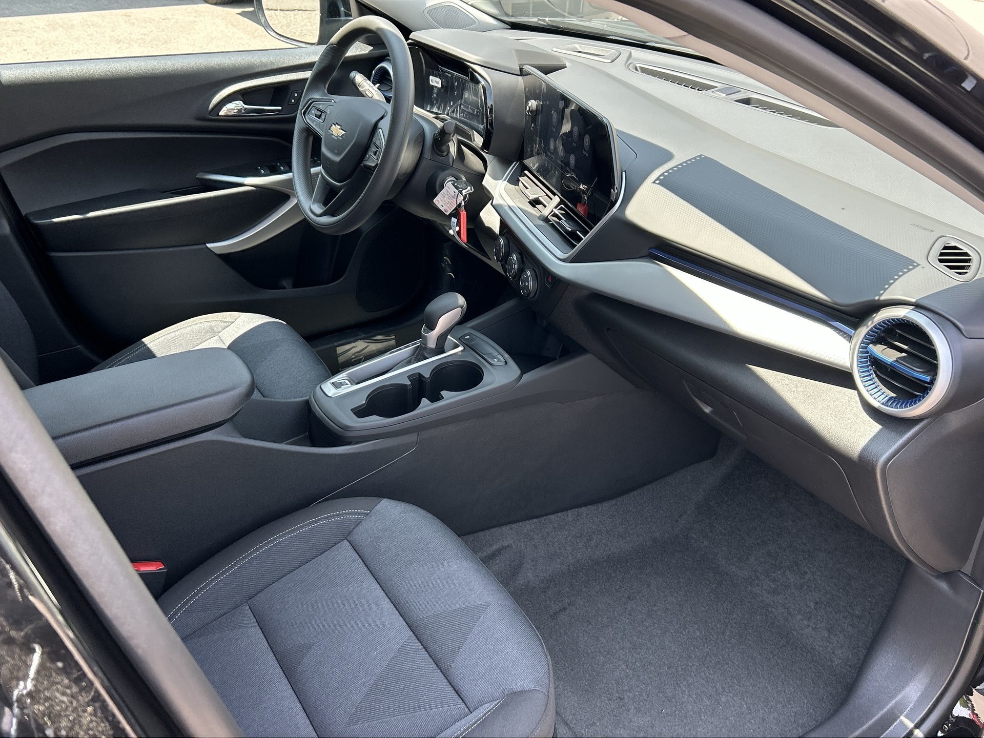 2025 Chevrolet Trax in Brampton, Ontario