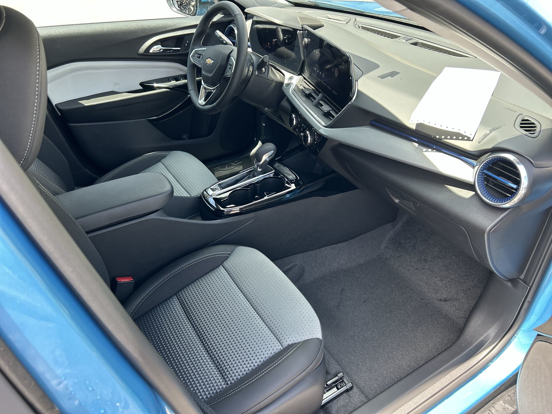 2025 Chevrolet Trax in Brampton, Ontario