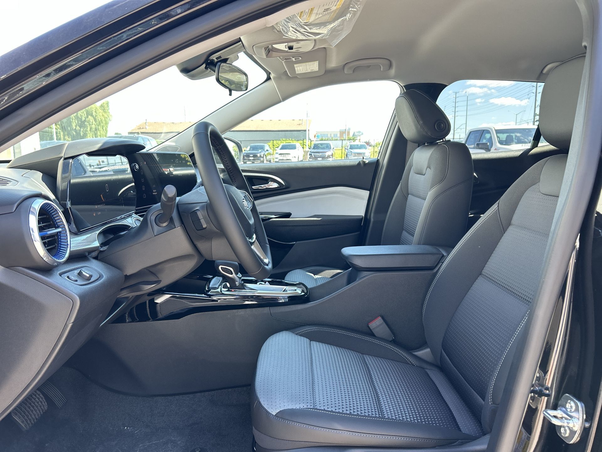 2025 Chevrolet Trax in Brampton, Ontario