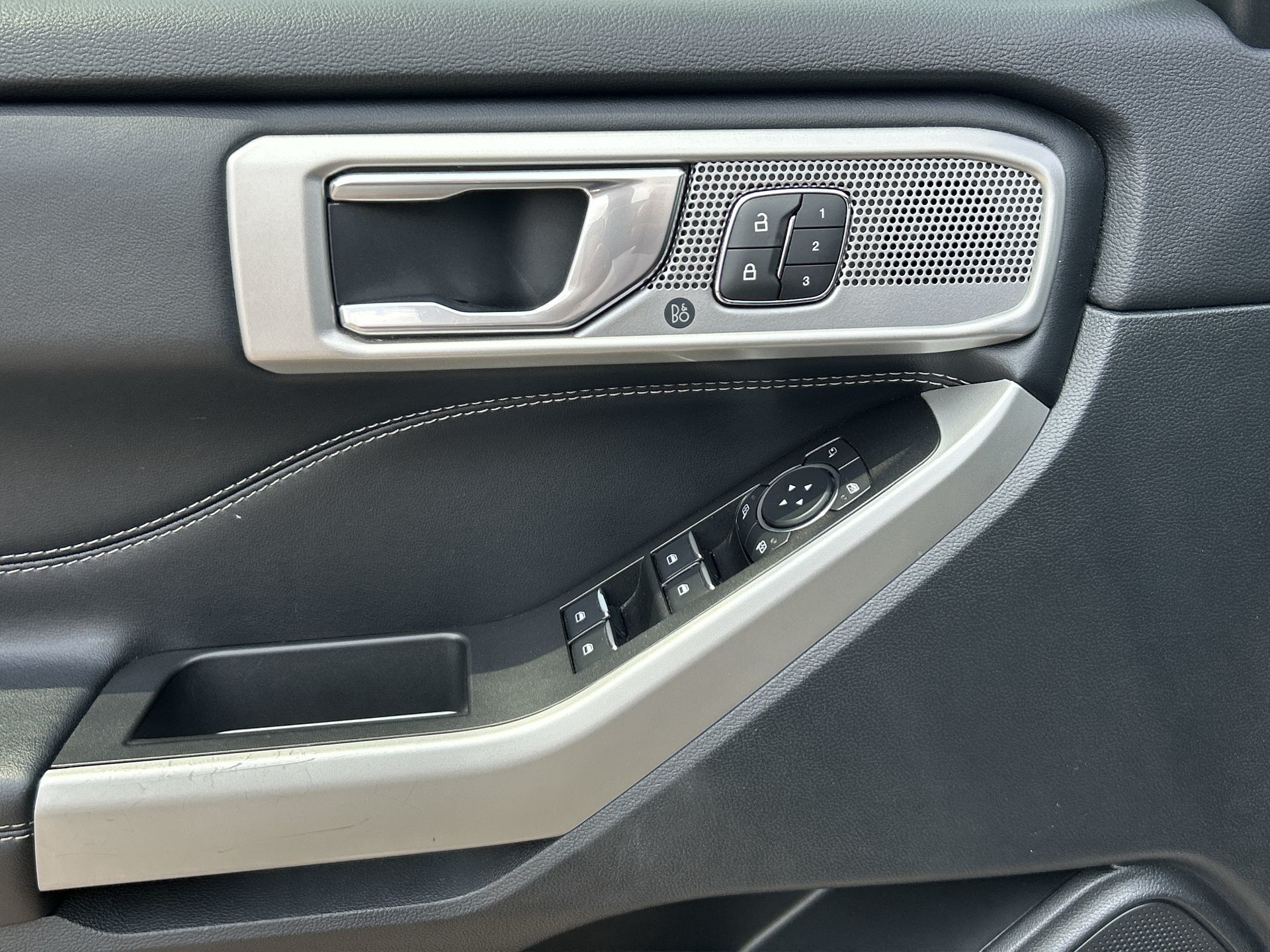 2022 Ford Explorer in Brampton, Ontario