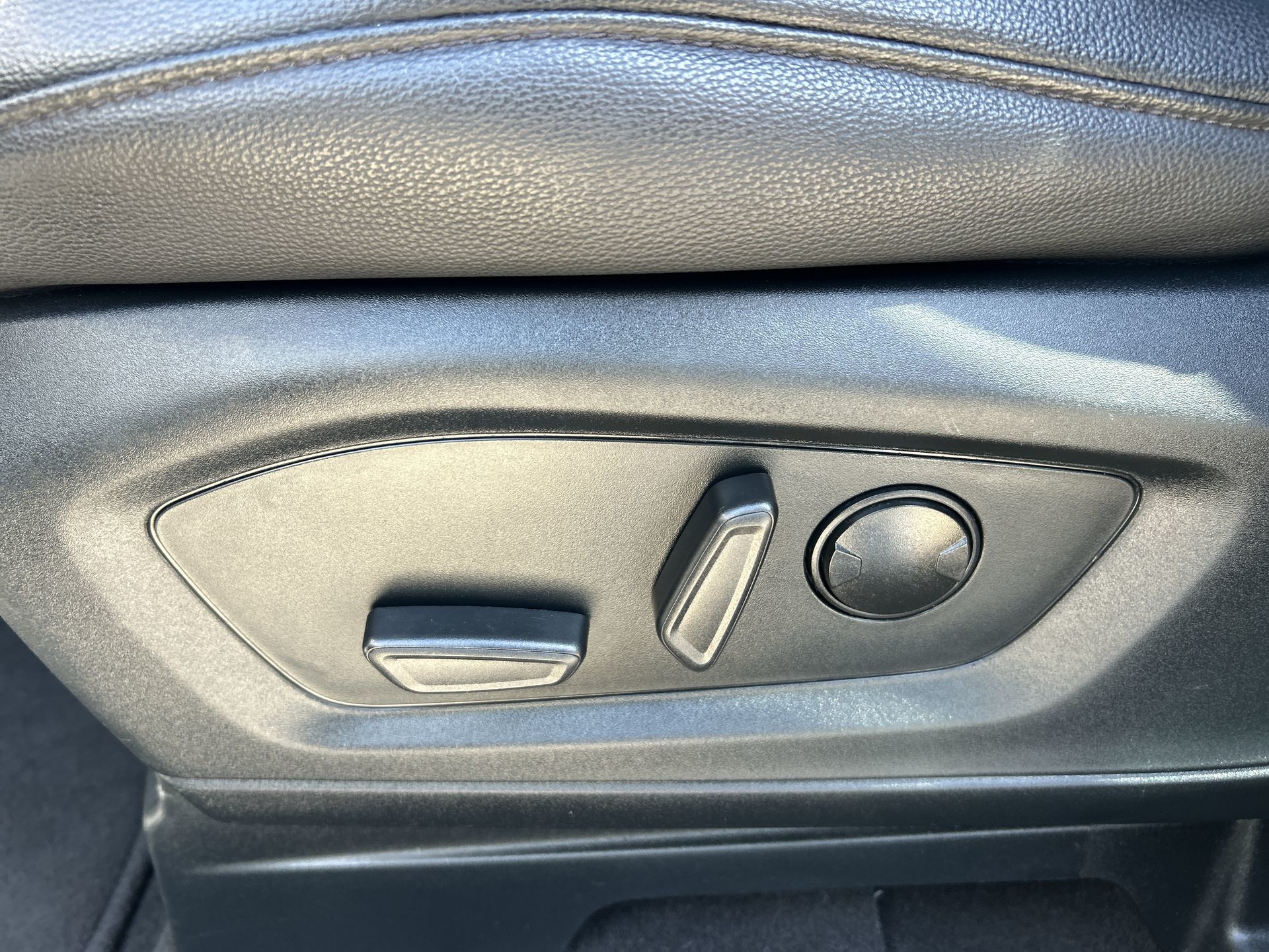 2023 Ford Explorer in Brampton, Ontario