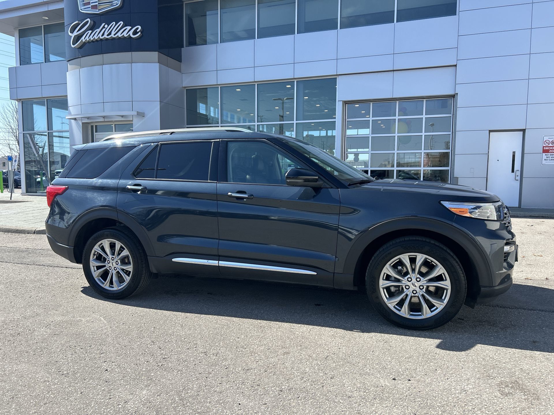 2023 Ford Explorer in Brampton, Ontario