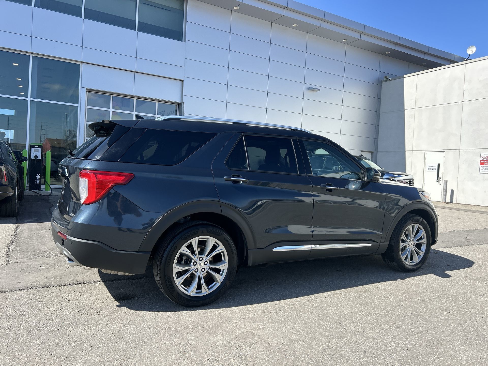 2023 Ford Explorer in Brampton, Ontario