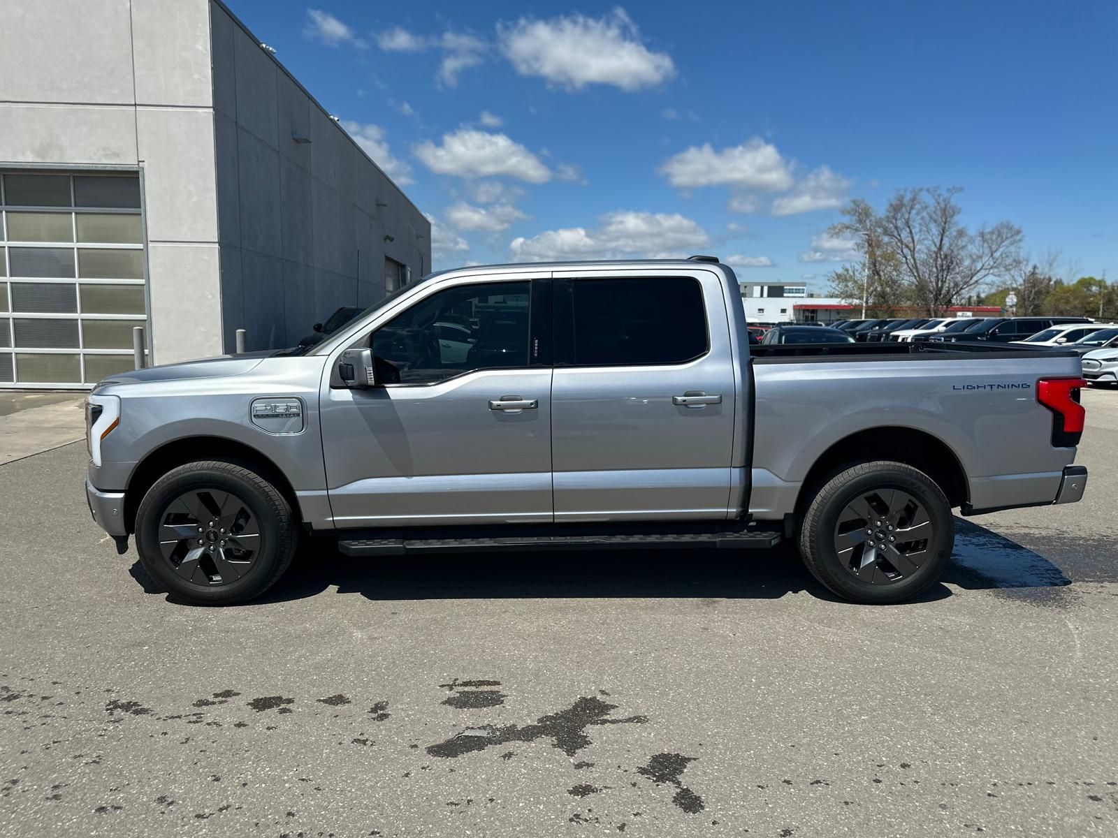 2023 Ford F150 Lightning in Brampton, Ontario