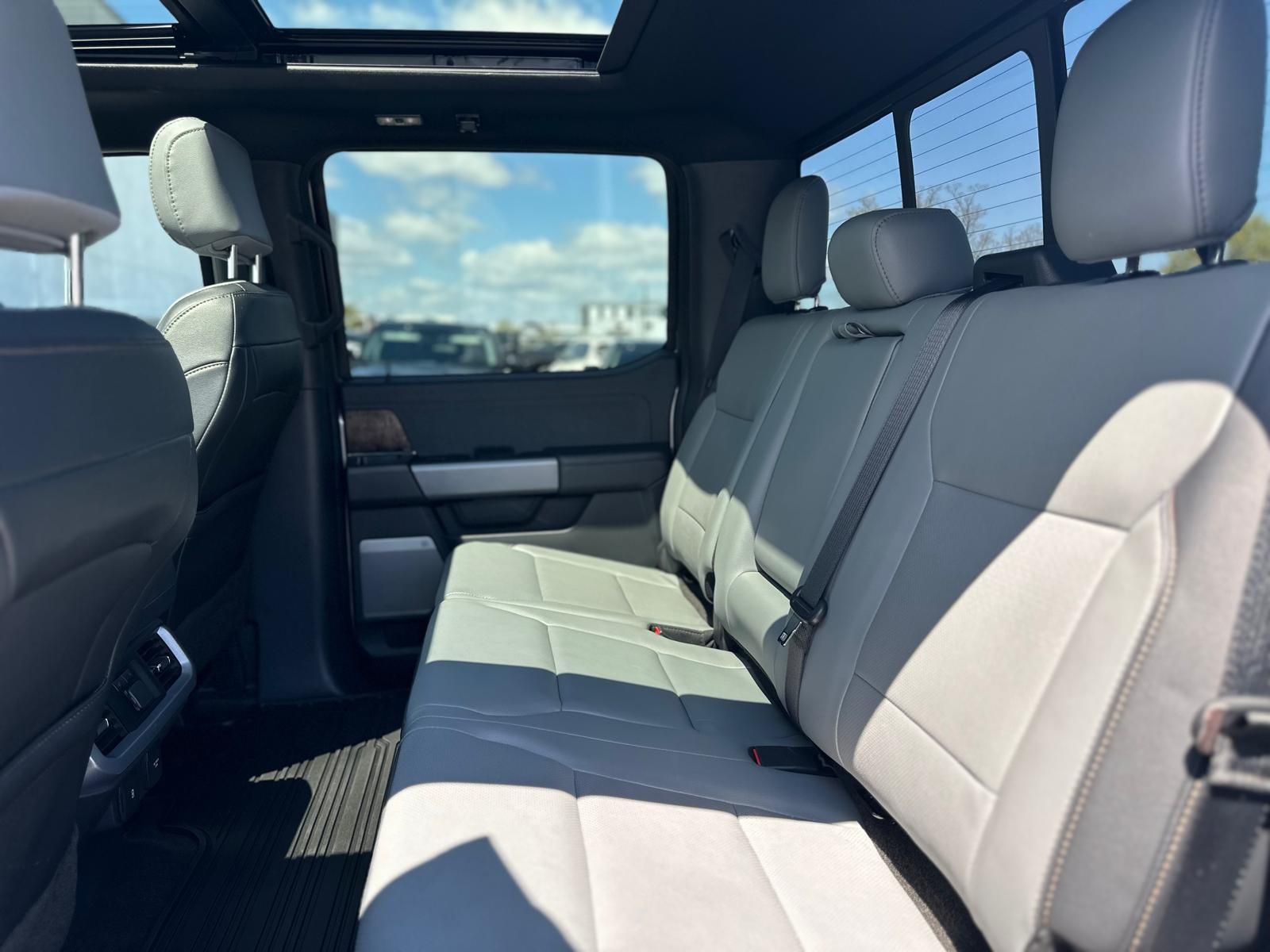 2023 Ford F150 Lightning in Brampton, Ontario
