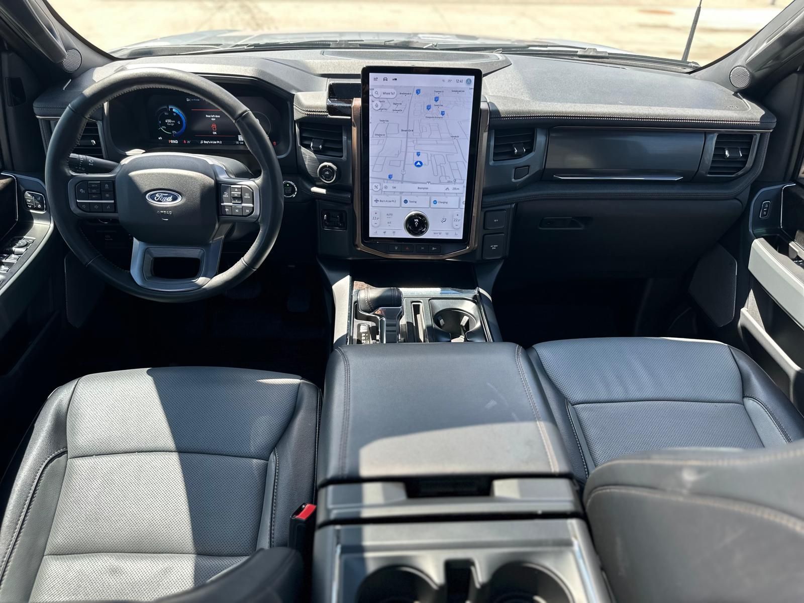 2023 Ford F150 Lightning in Brampton, Ontario