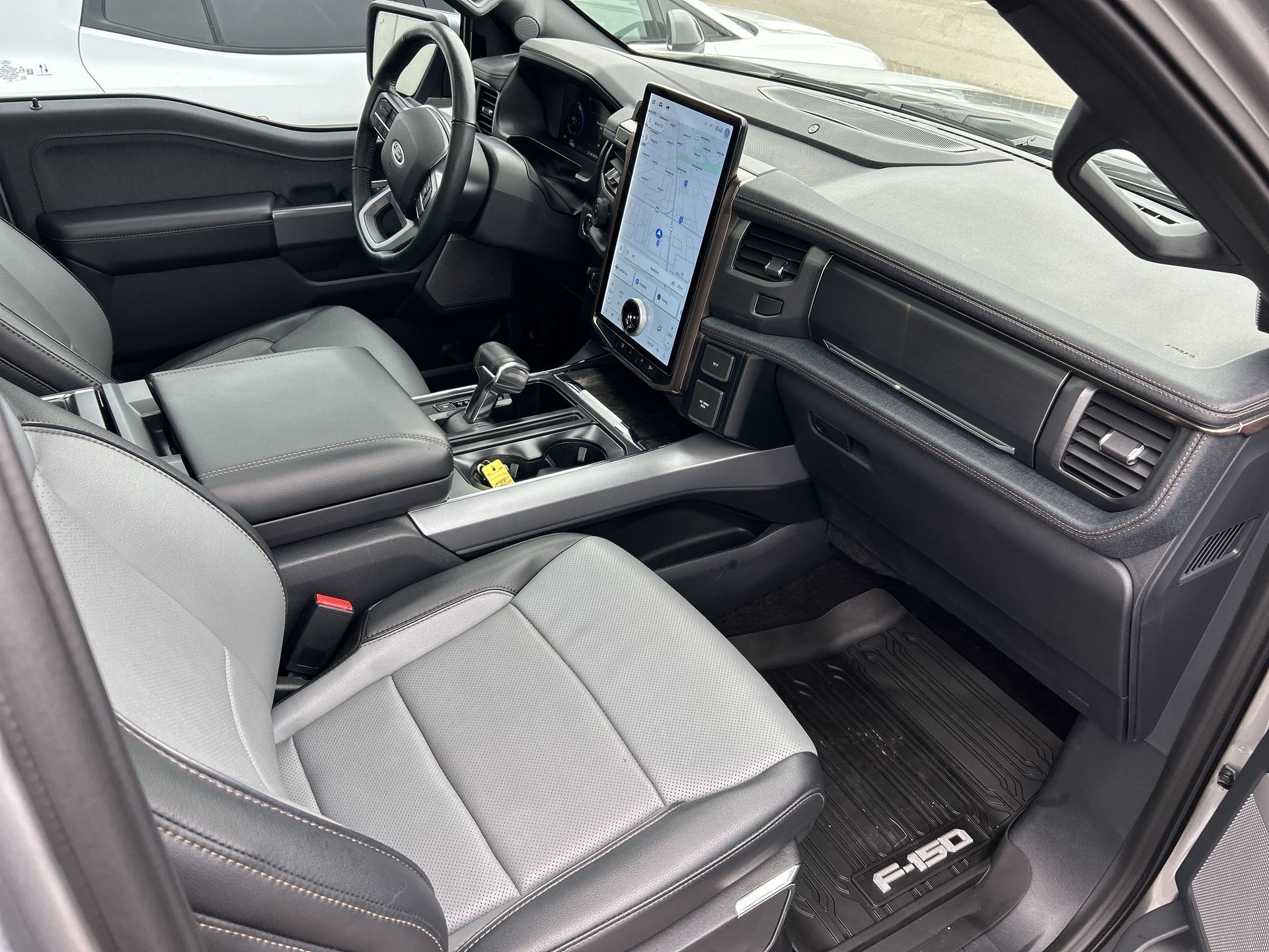 2023 Ford F150 Lightning in Brampton, Ontario