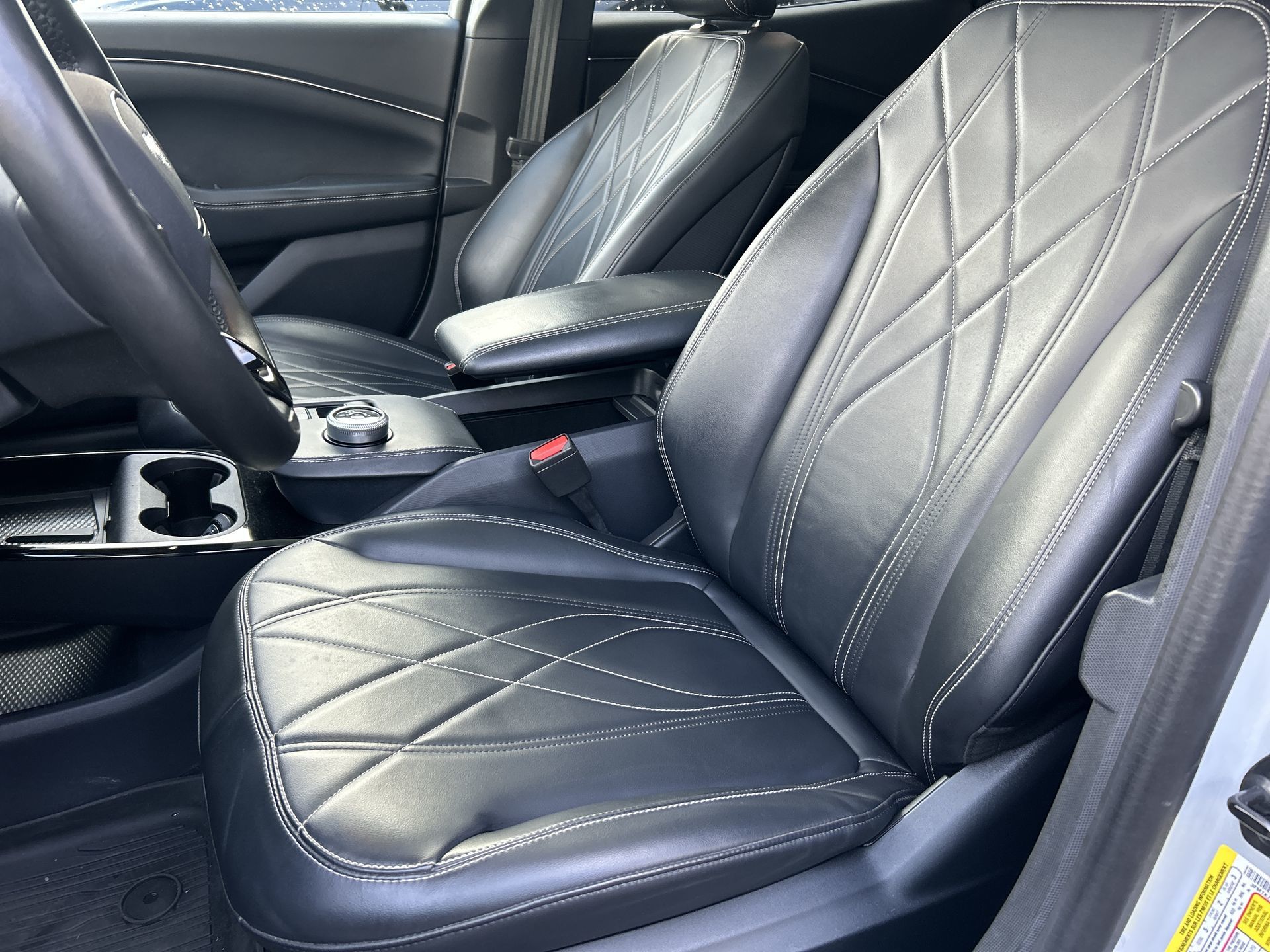 2022 Ford Mustang Mach-E