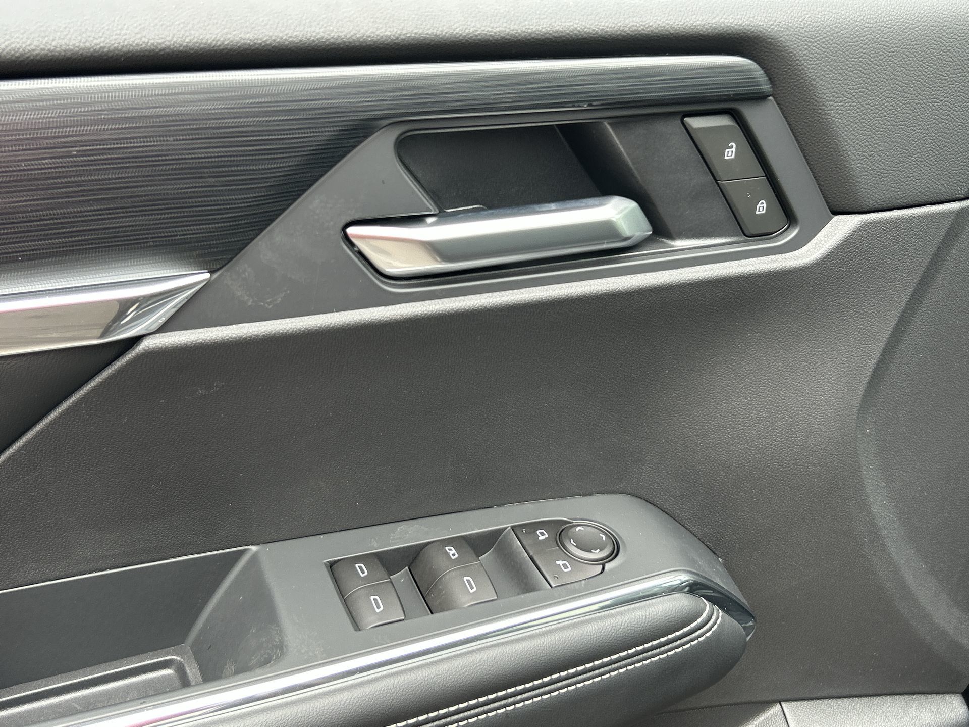 2025 GMC Acadia in Brampton, Ontario