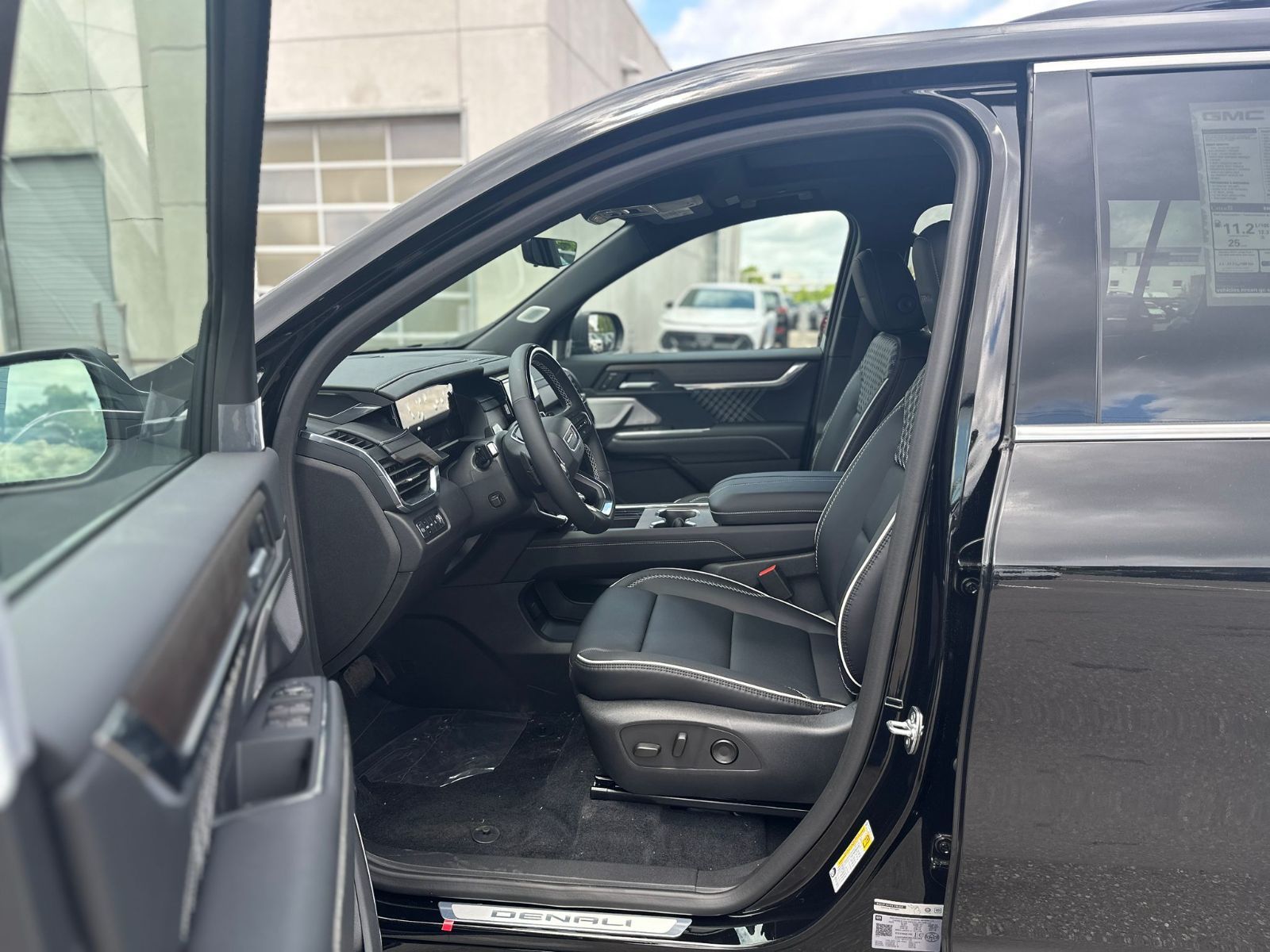 GMC Acadia  2025 à Brampton, Ontario