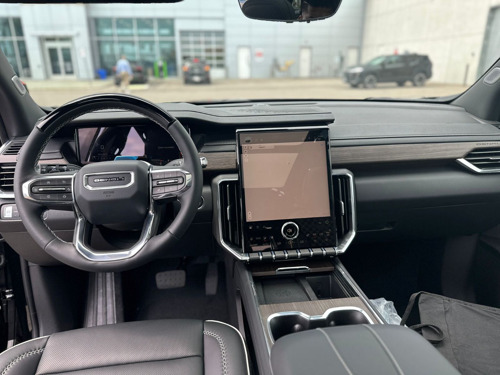 2025 GMC Acadia in Brampton, Ontario