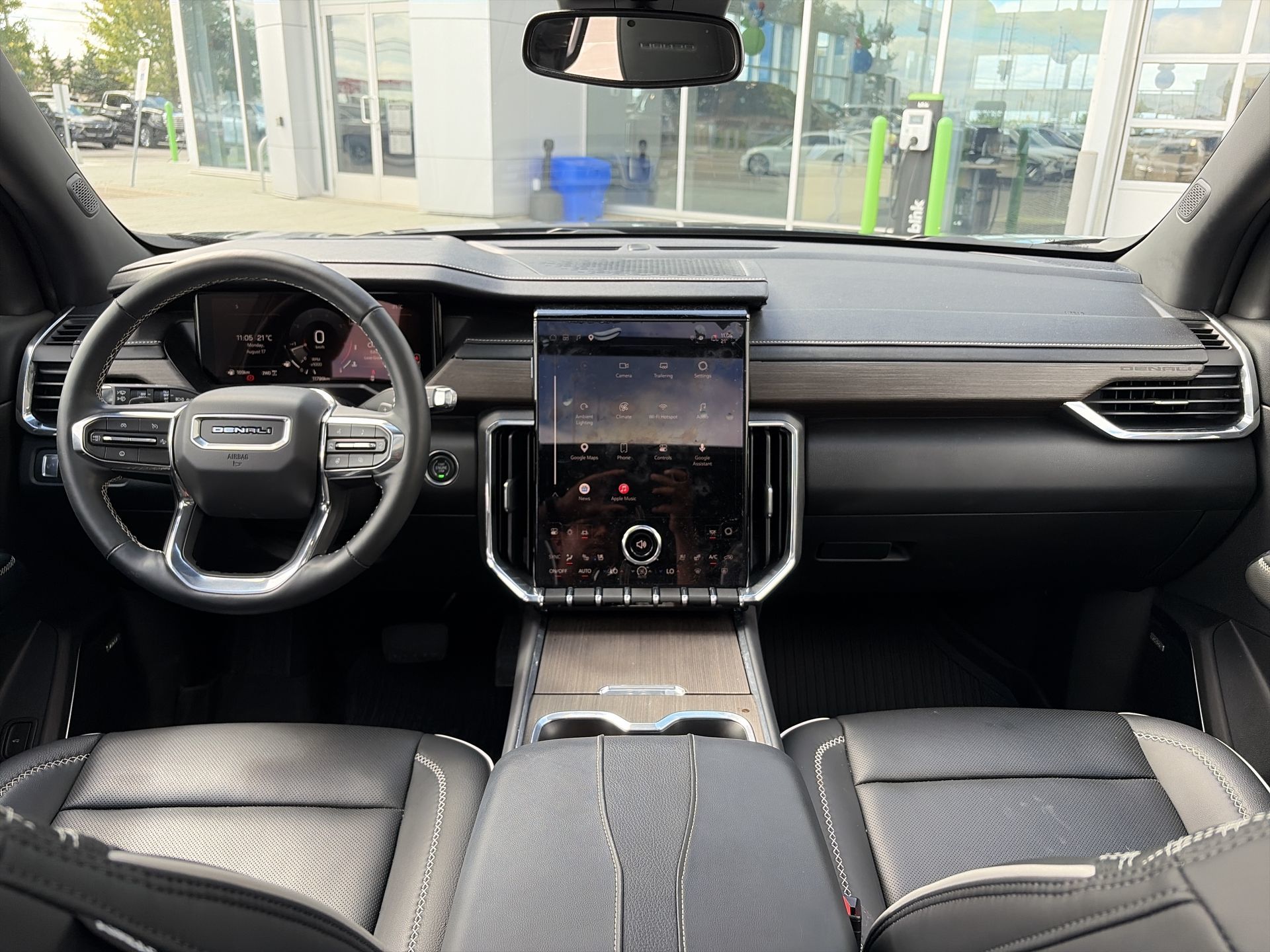 2025 GMC Acadia
