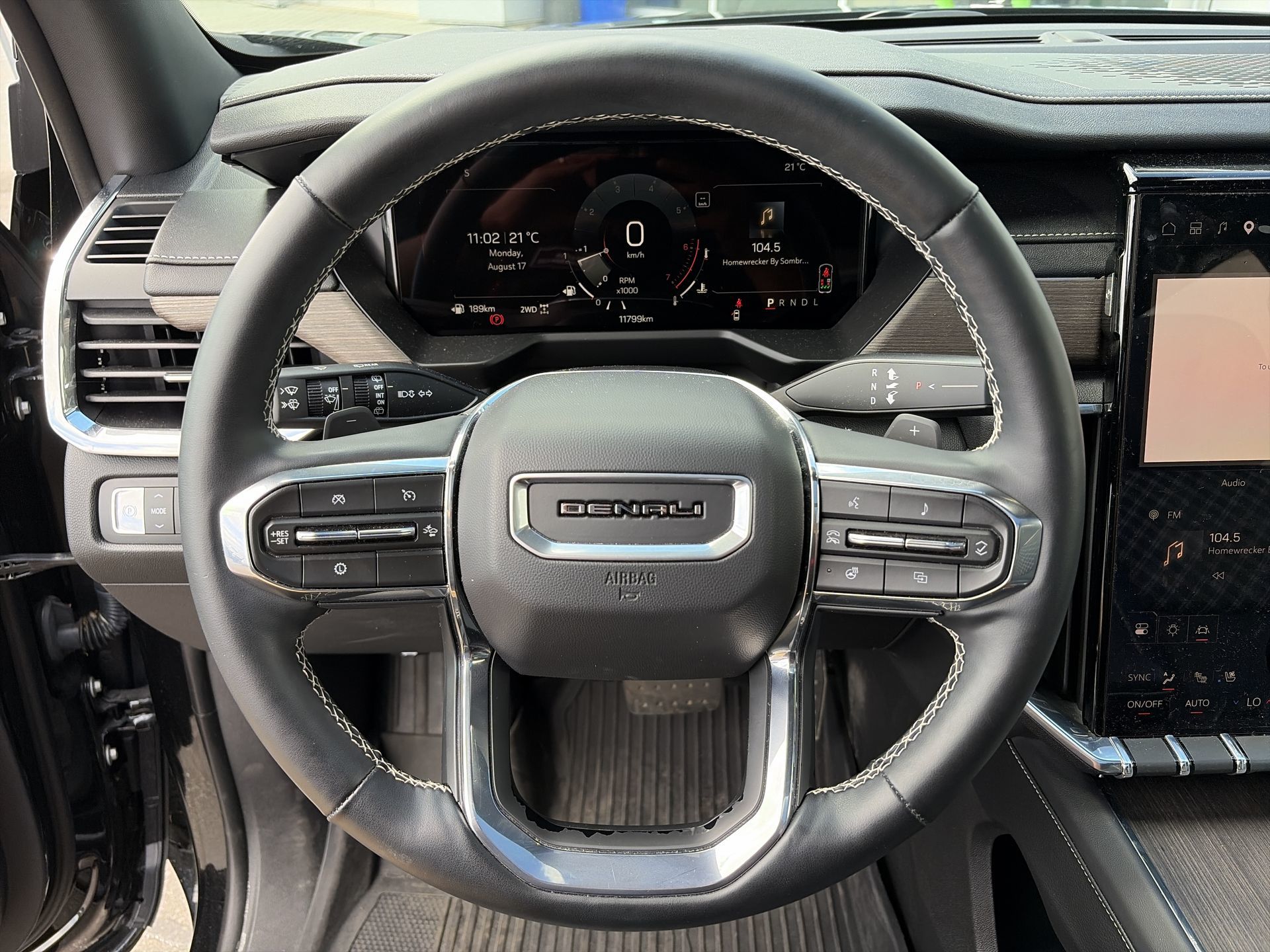 2025 GMC Acadia