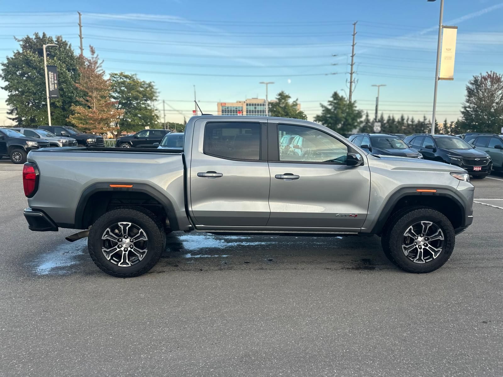 GMC Canyon  2023 à Brampton, Ontario