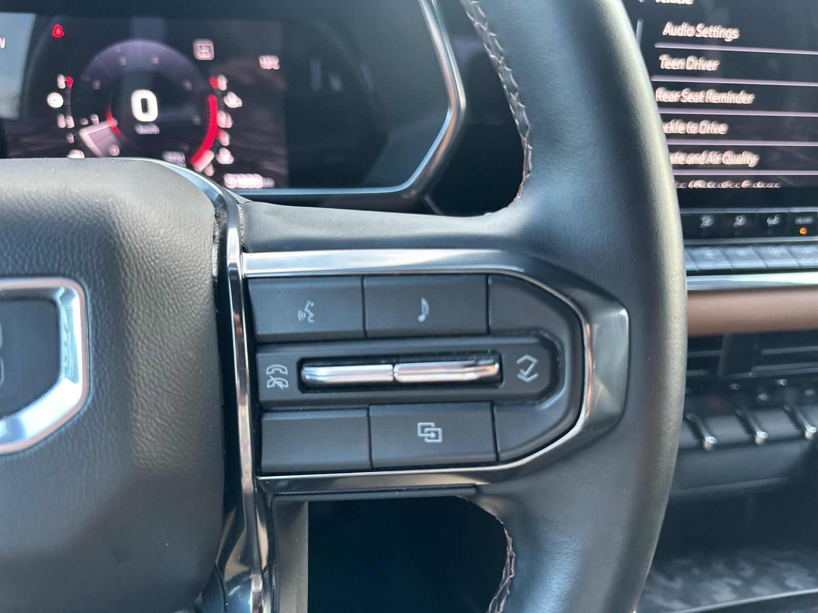GMC Canyon  2023 à Brampton, Ontario