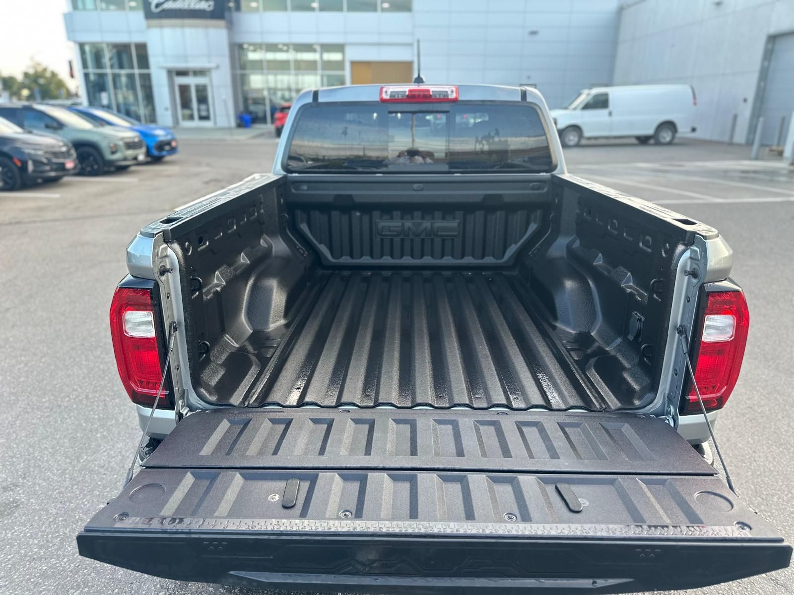 GMC Canyon  2023 à Brampton, Ontario