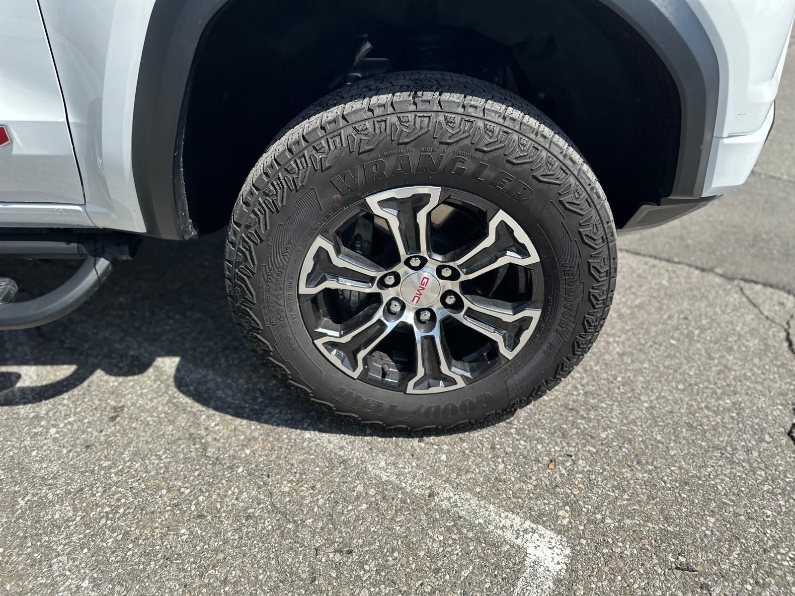 GMC Canyon  2024 à Brampton, Ontario