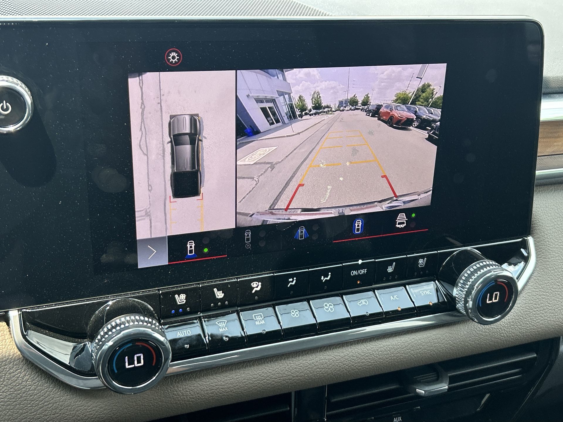 2024 GMC Canyon in Brampton, Ontario