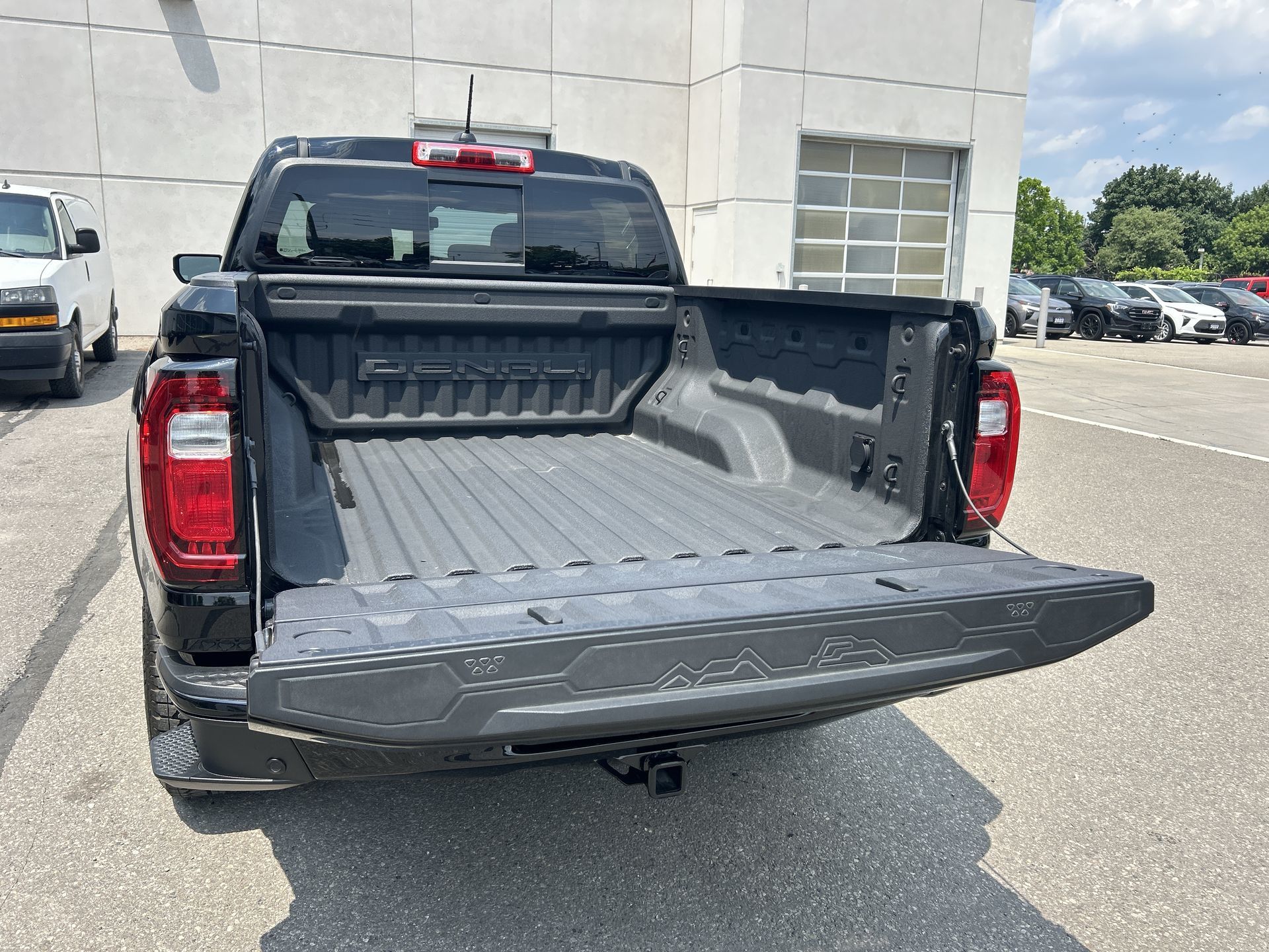 2024 GMC Canyon in Brampton, Ontario