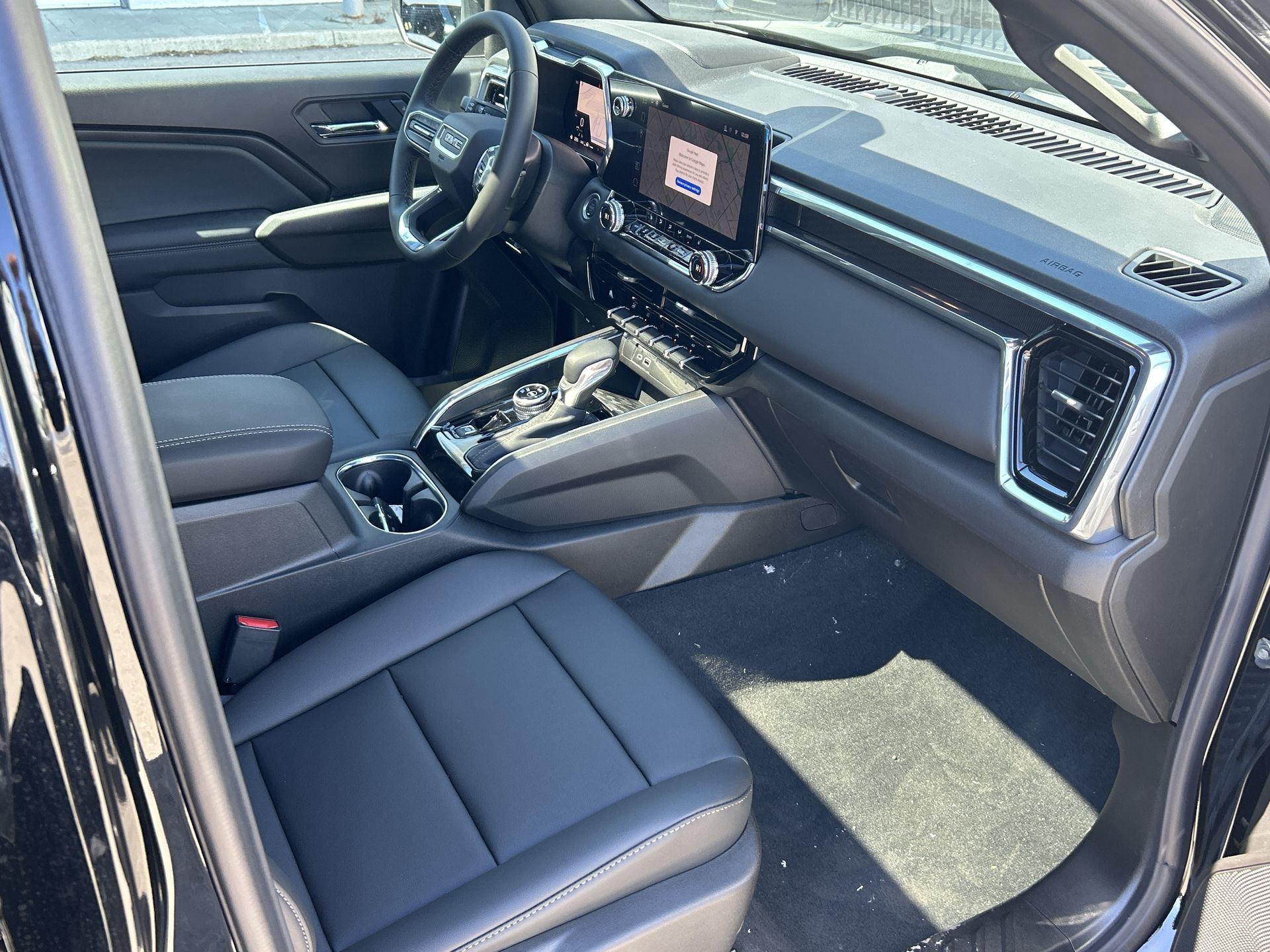 2025 GMC Canyon in Brampton, Ontario