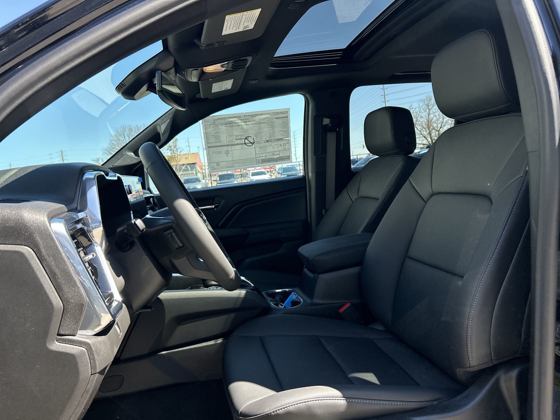2025 GMC Canyon in Brampton, Ontario