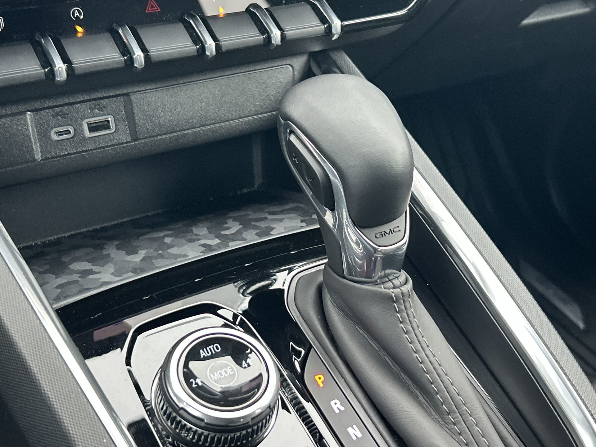 2026 GMC Canyon in Brampton, Ontario