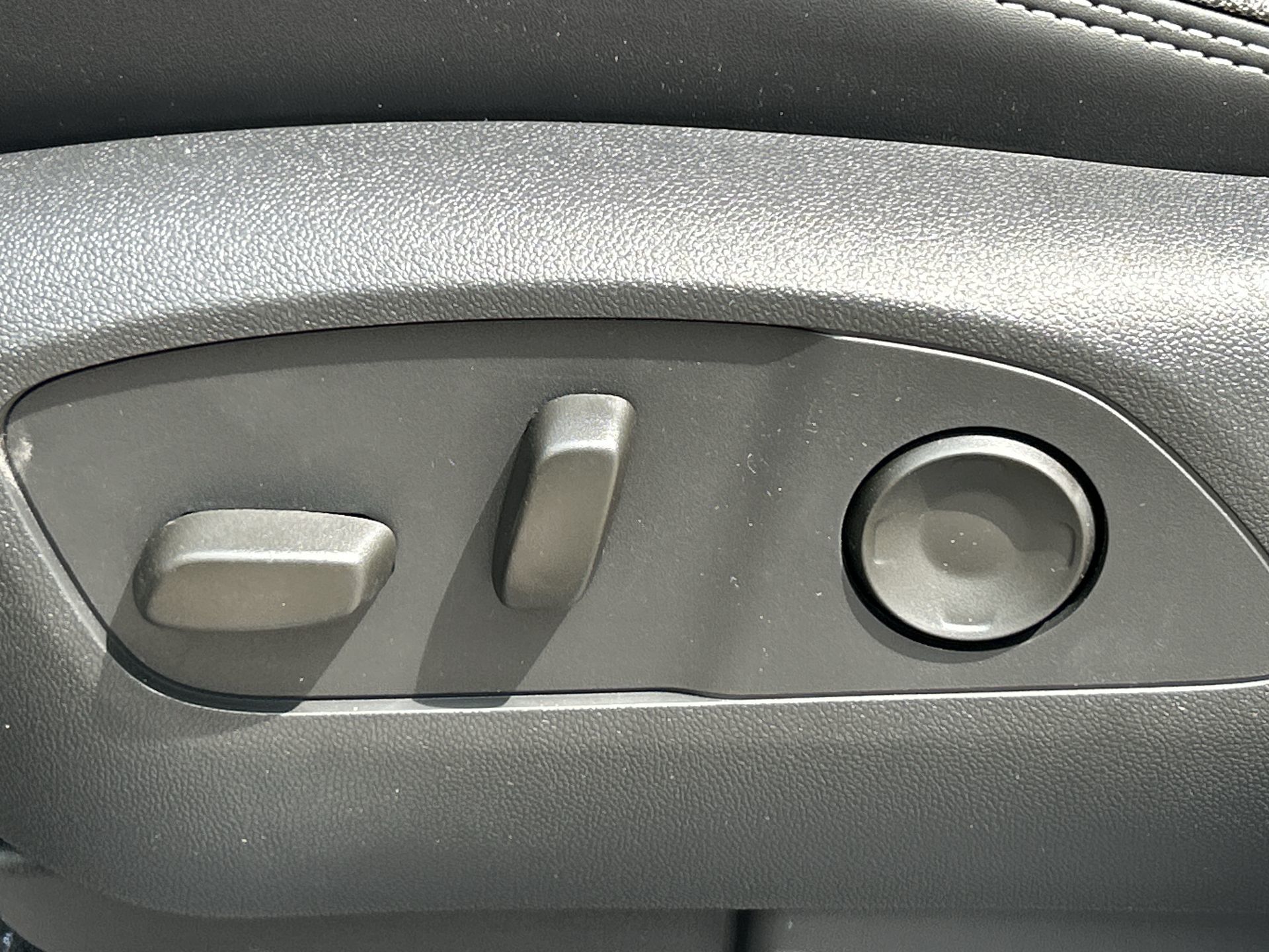 2025 GMC Sierra EV in Brampton, Ontario