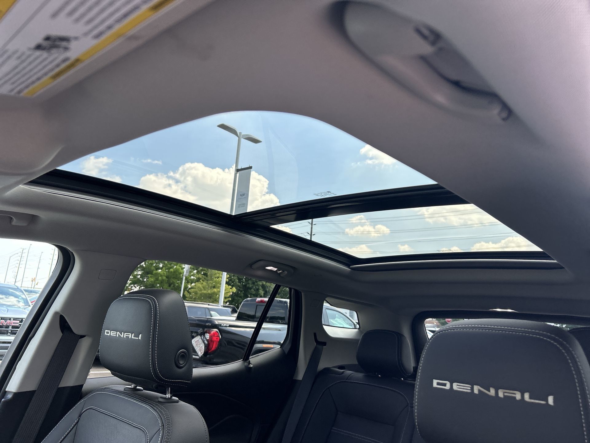 2023 GMC Terrain in Brampton, Ontario