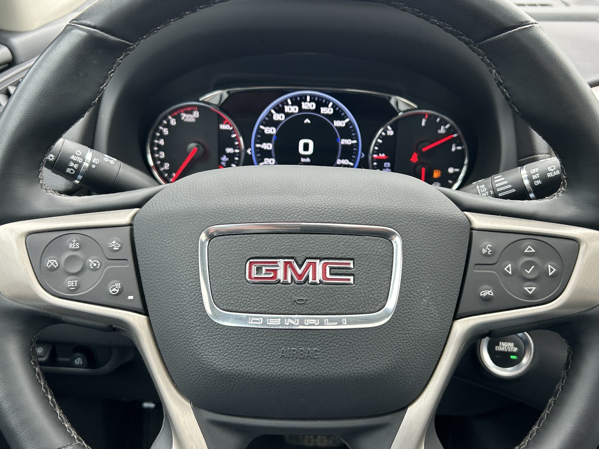 GMC Terrain  2023 à Brampton, Ontario