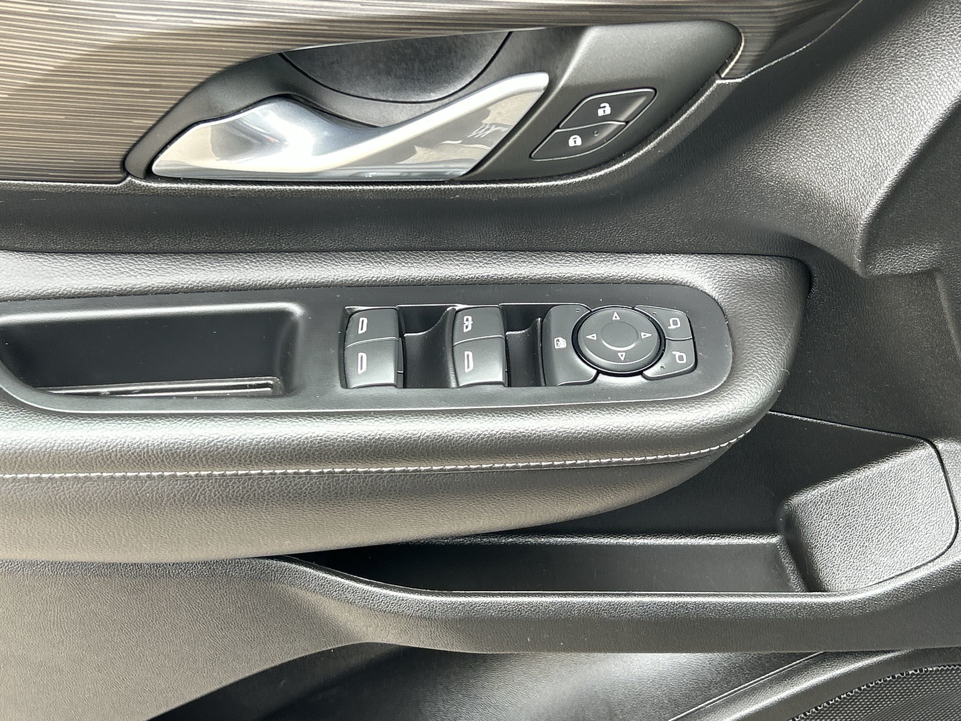 2023 GMC Terrain