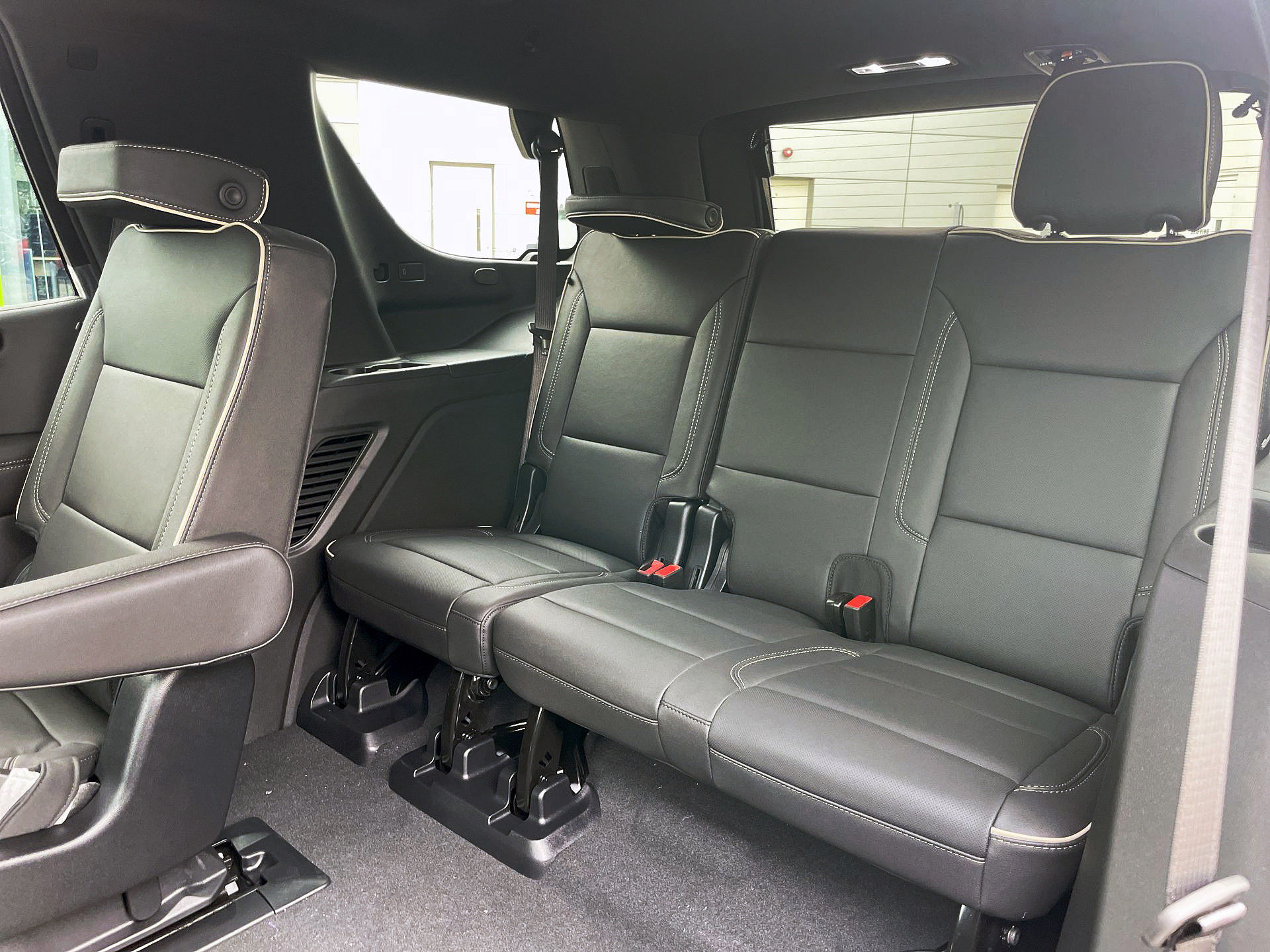 2025 GMC Yukon in Brampton, Ontario